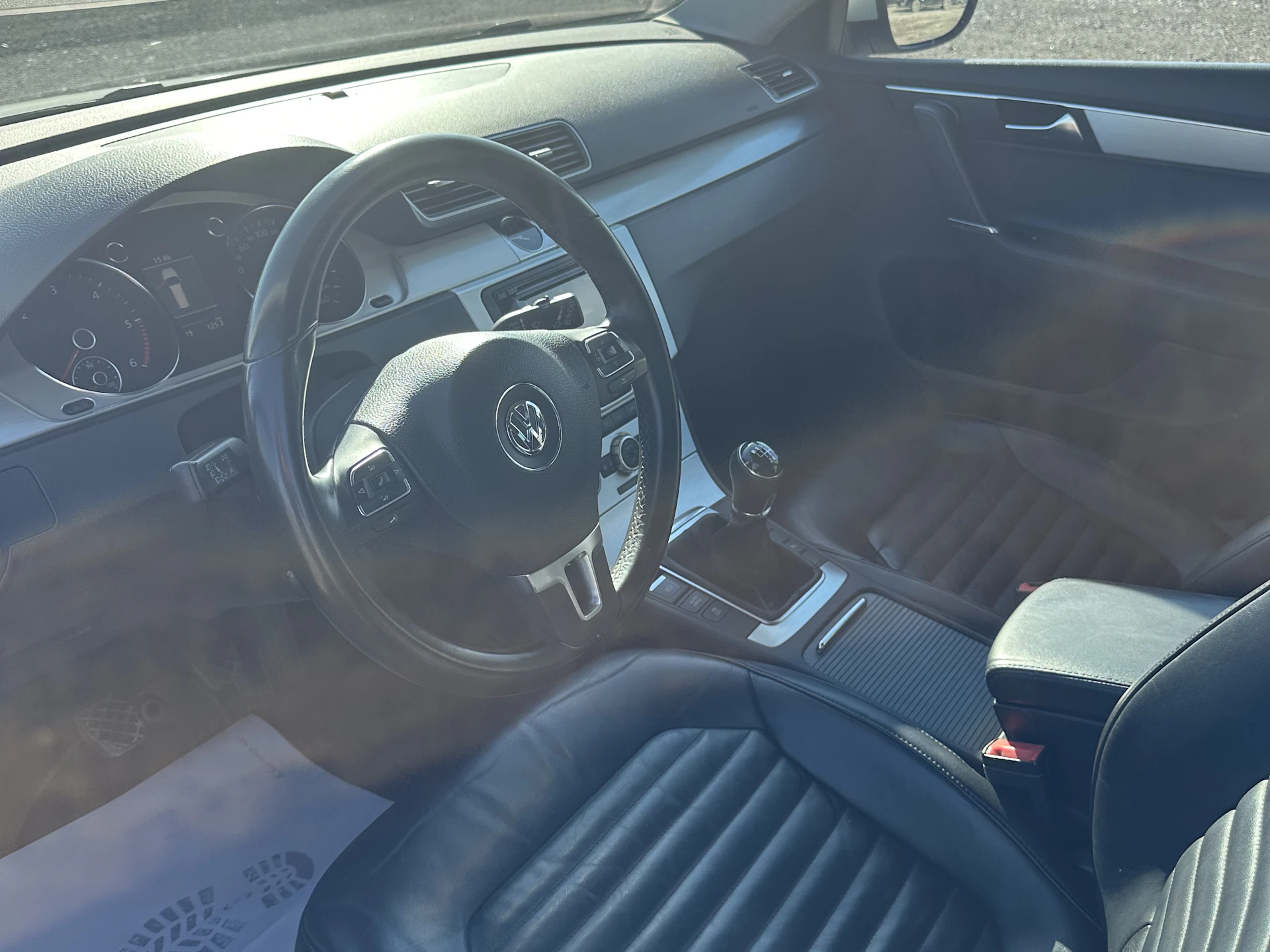 Car Image https://s3-gearspark.s3.amazonaws.com/uploads/user/100096/761e2ffa12ed46e48e84355169f06840.webp