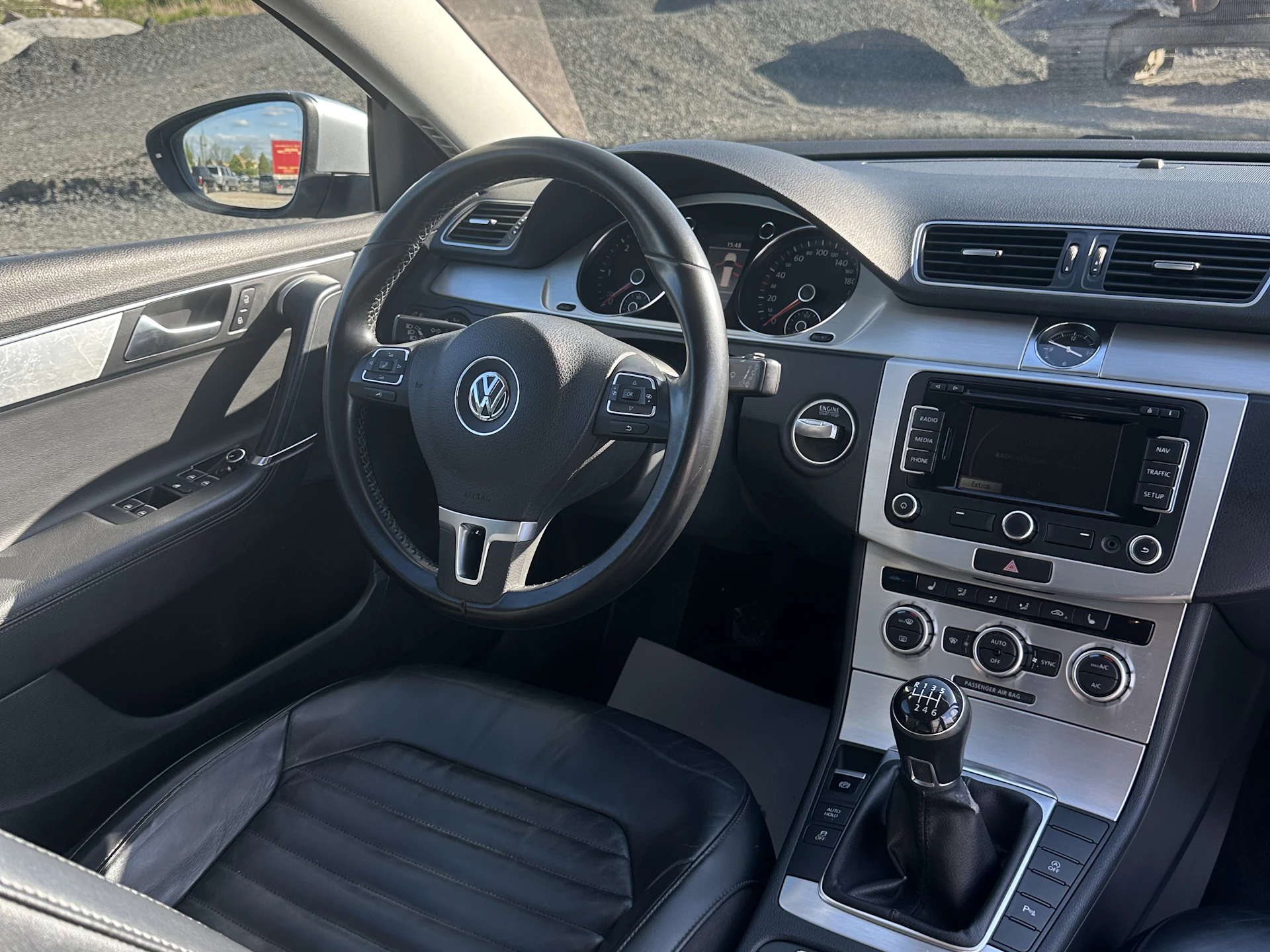 Car Image https://s3-gearspark.s3.amazonaws.com/uploads/user/100096/8153e62f24244dafb23d0ae28a2c4953.webp