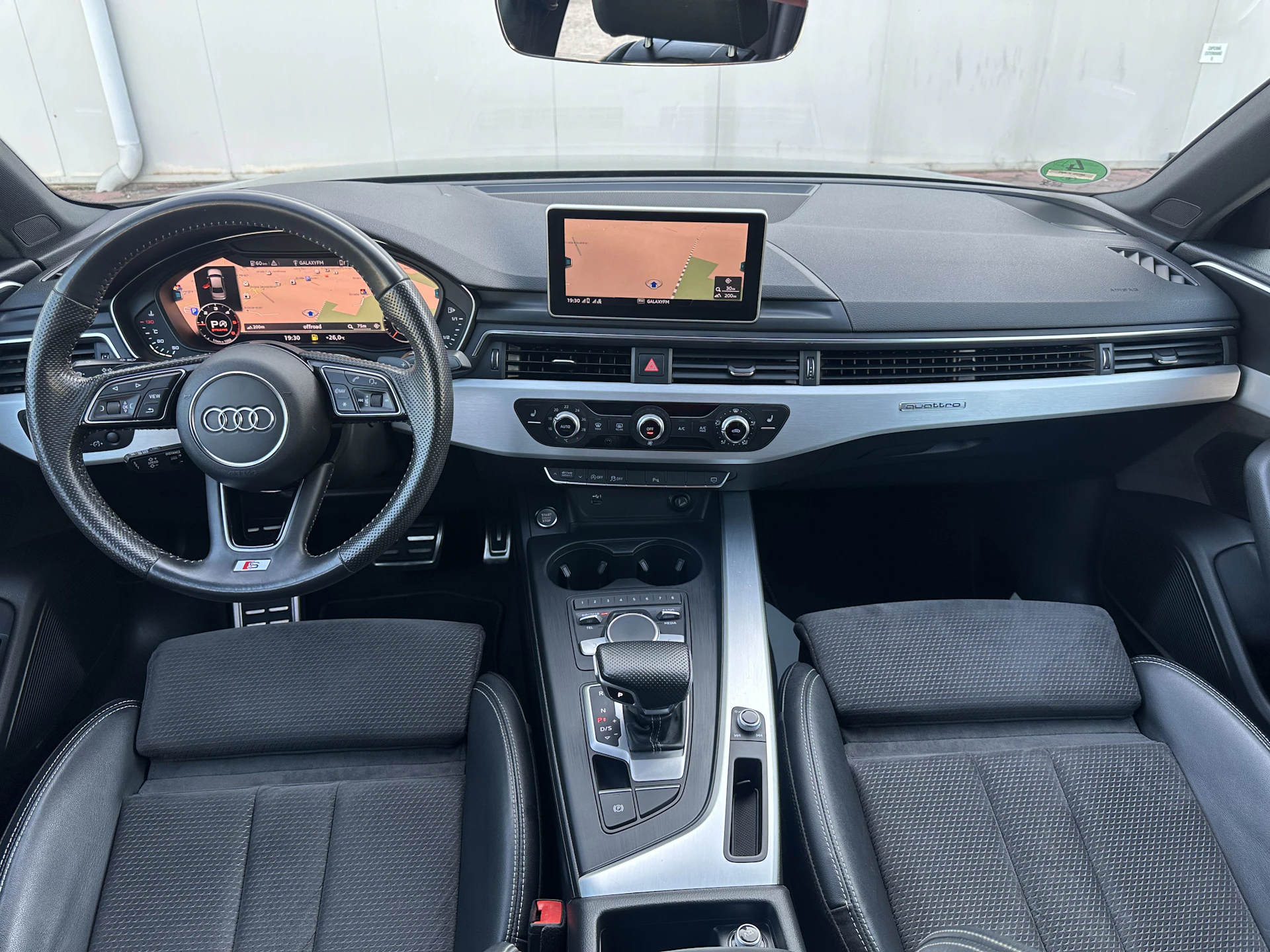 Car Image https://s3-gearspark.s3.amazonaws.com/uploads/user/100099/a0ec3f19188b4e27878d98b3f4f3002e.webp