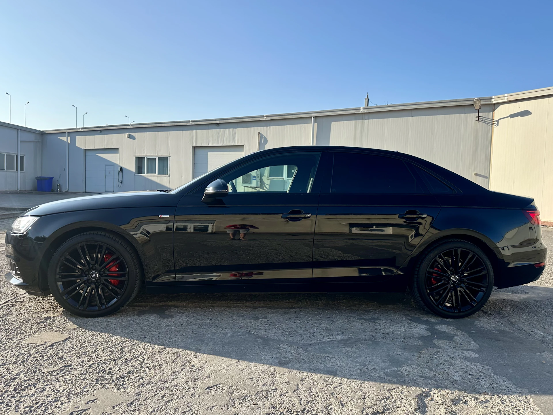 Car Image https://s3-gearspark.s3.amazonaws.com/uploads/user/100099/fb835ab387f84bd88e4dc3f49e9decda.webp