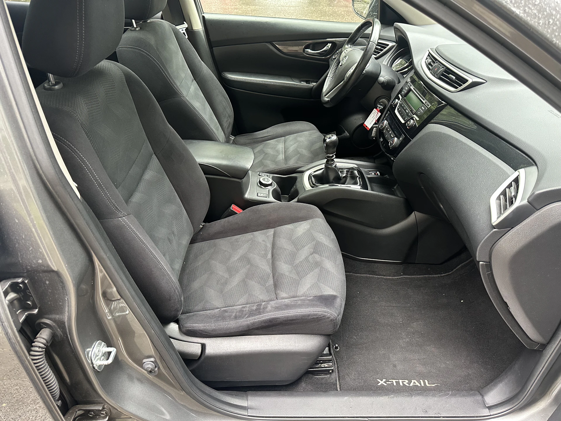 Car Image https://s3-gearspark.s3.amazonaws.com/uploads/user/100100/5e3f3b87f55143c7b502b344beda890e.webp