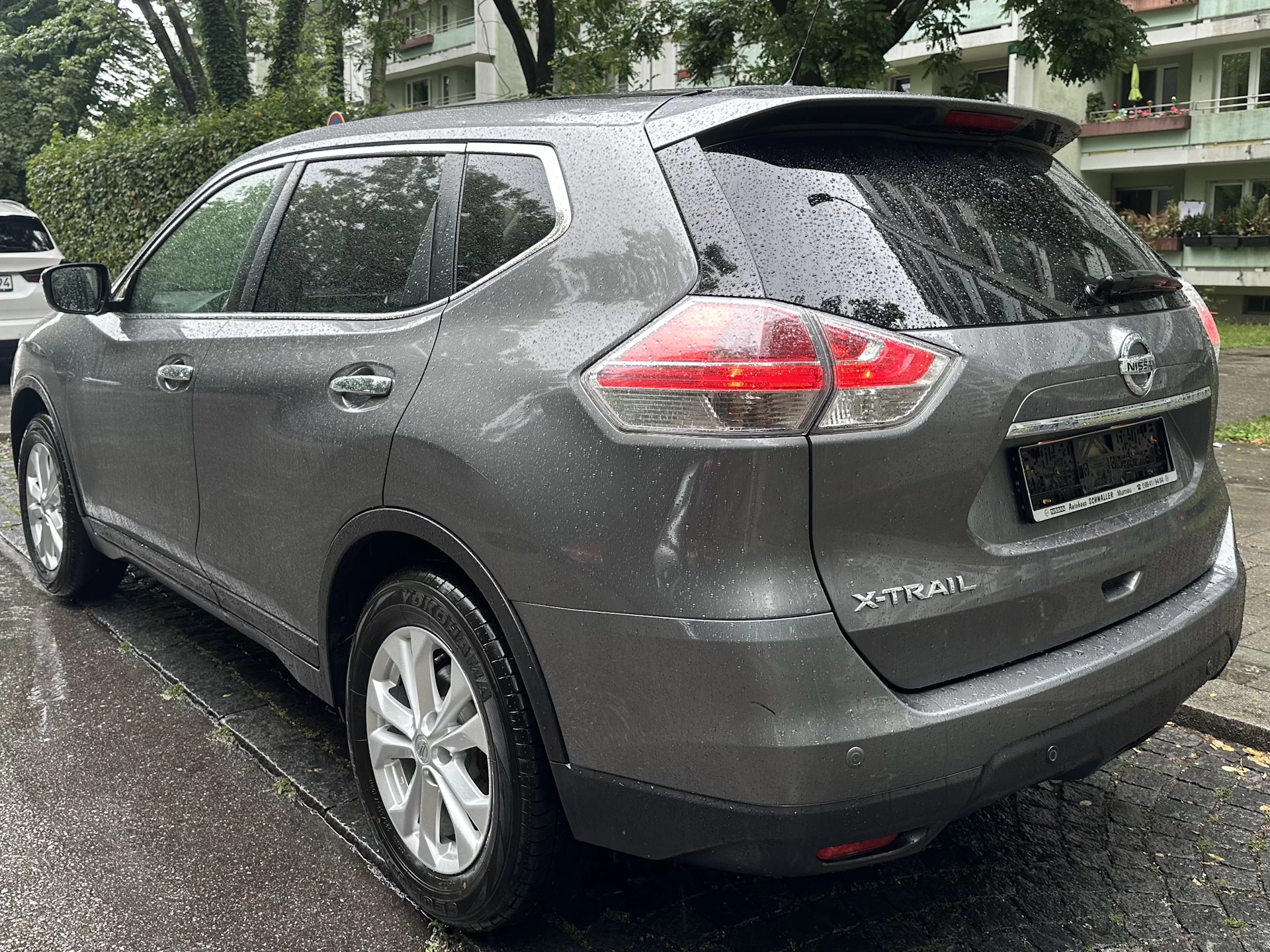 Car Image https://s3-gearspark.s3.amazonaws.com/uploads/user/100100/6e9137beb22341ec983b7c69b22100cc.webp