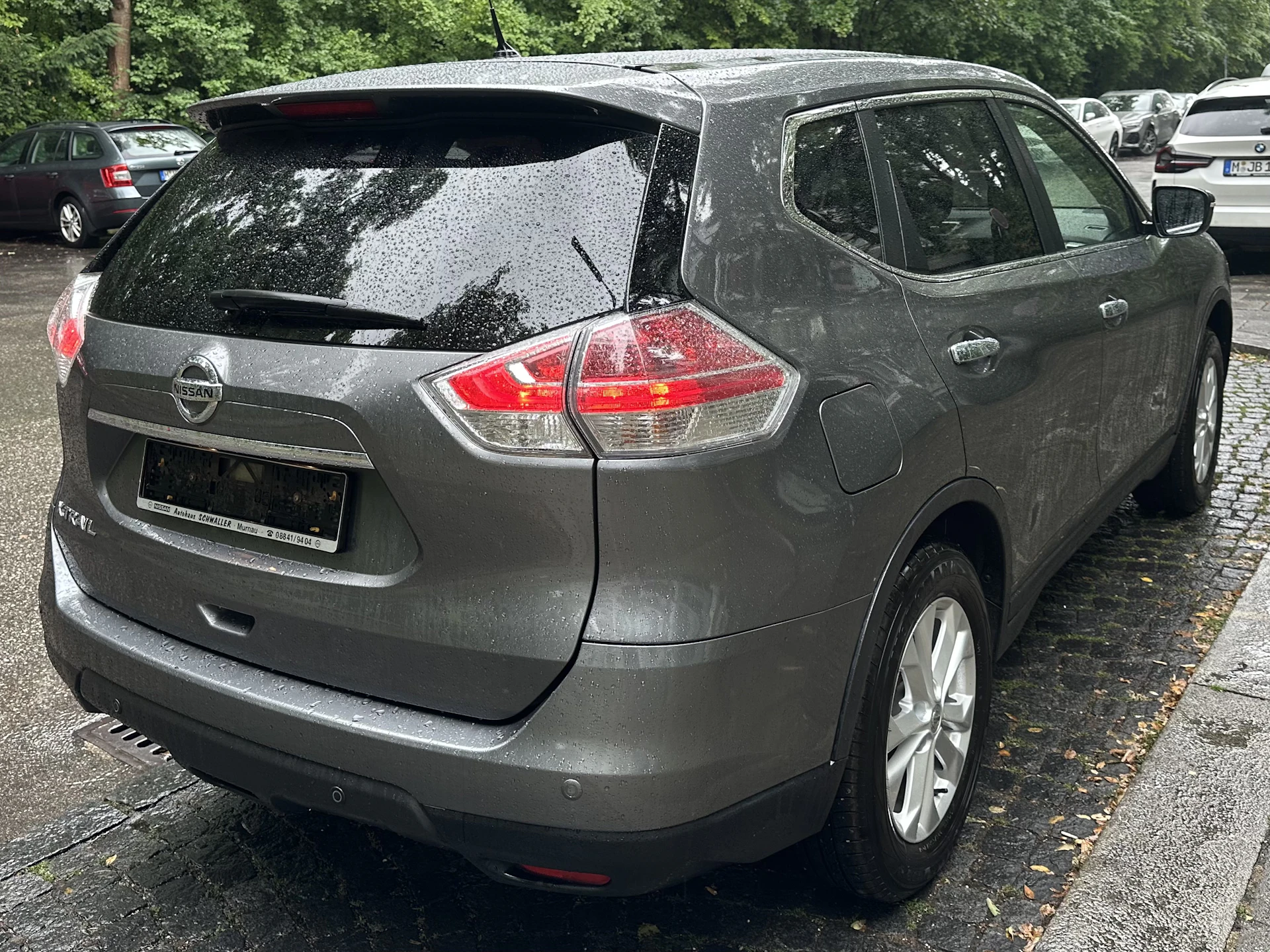 Car Image https://s3-gearspark.s3.amazonaws.com/uploads/user/100100/f865fa8d0ab64c1ebcdabd82df00a780.webp