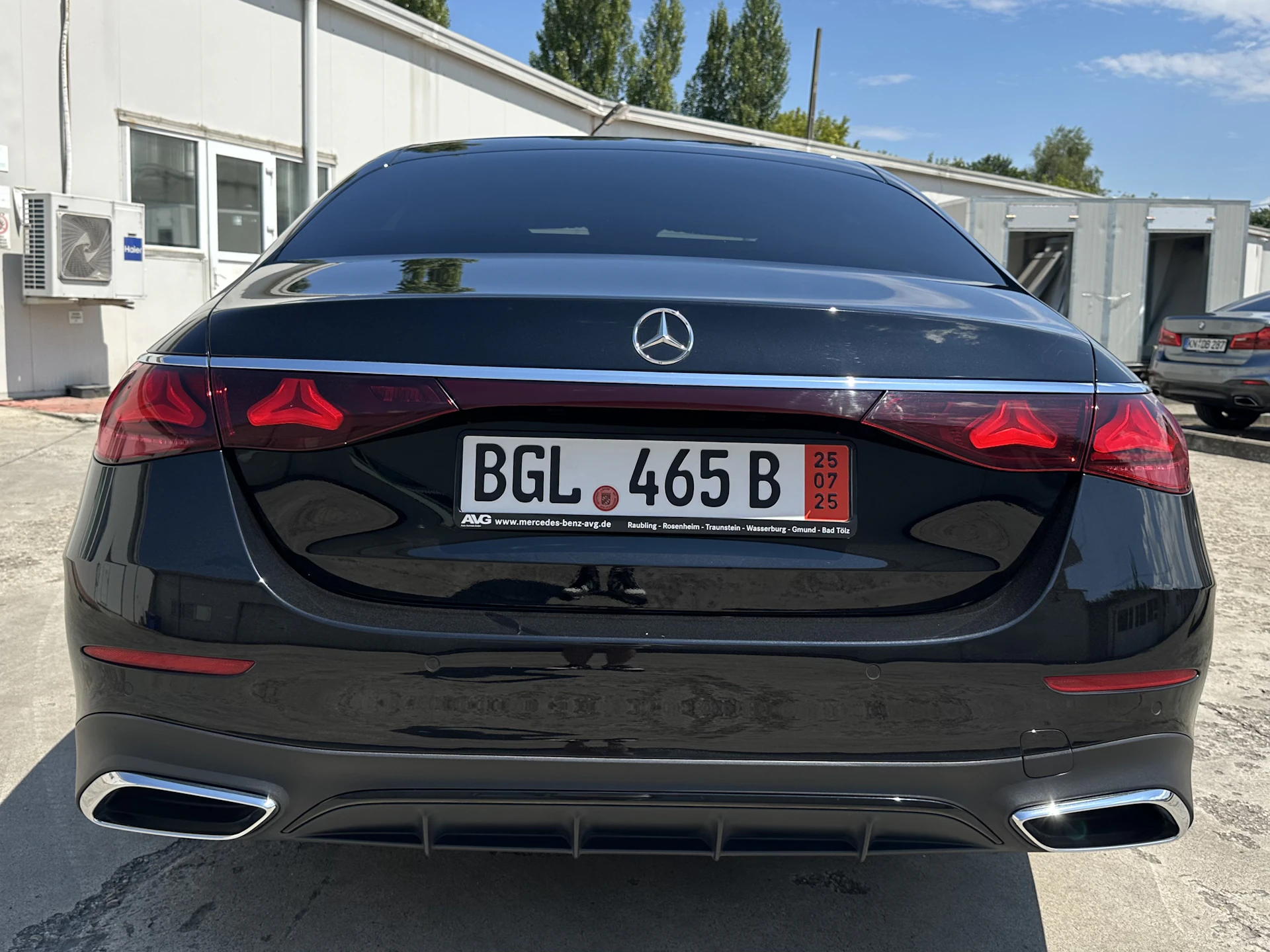 Car Image https://s3-gearspark.s3.amazonaws.com/uploads/user/100102/620213a9edf043368478dd2ae529898d.webp