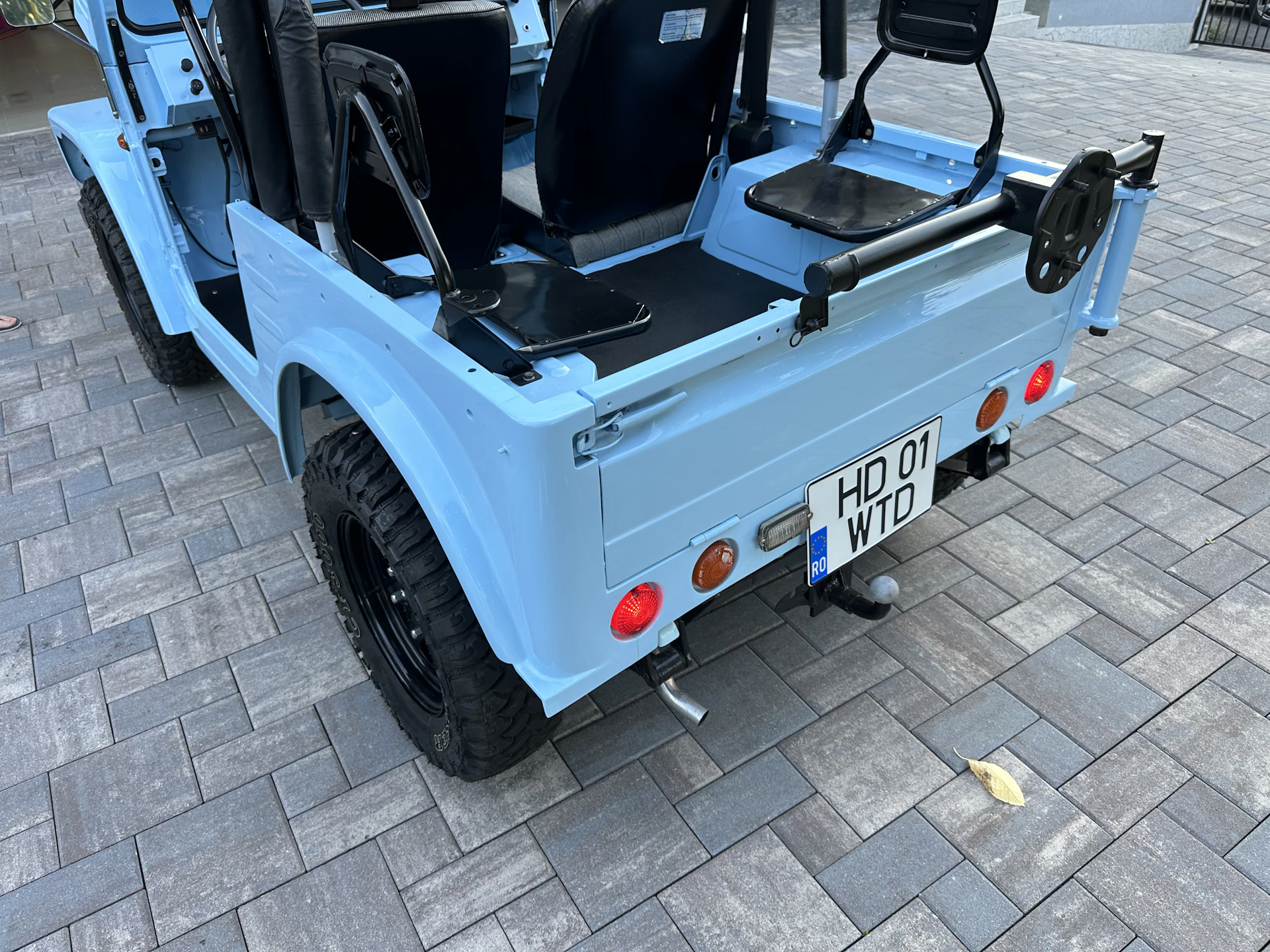 Car Image https://s3-gearspark.s3.amazonaws.com/uploads/user/100104/34bd409424b941d78f9e83d5ed0ed5f5.webp