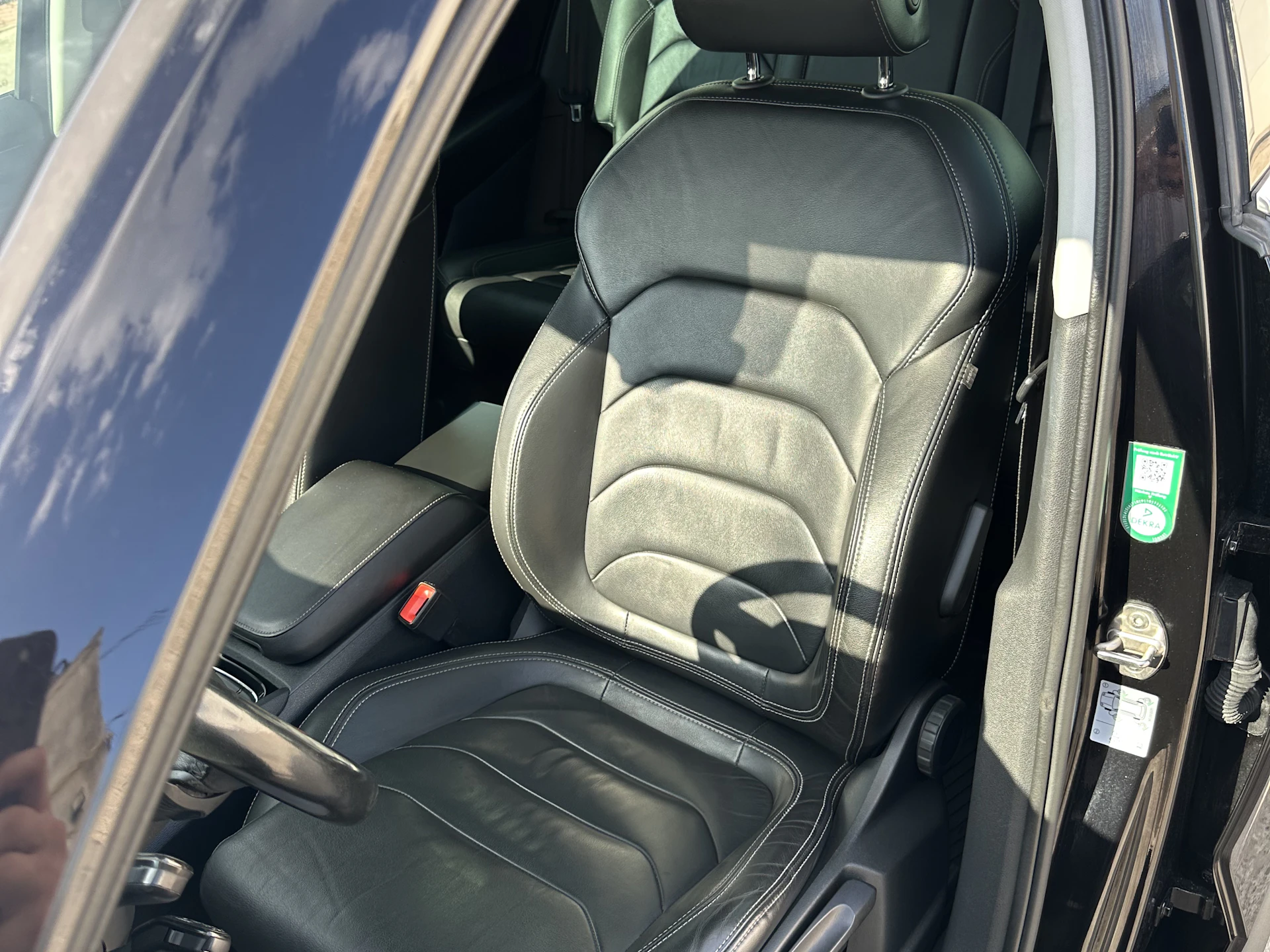 Car Image https://s3-gearspark.s3.amazonaws.com/uploads/user/100105/9b2d037d0f66483f90fd525d19860b0c.webp