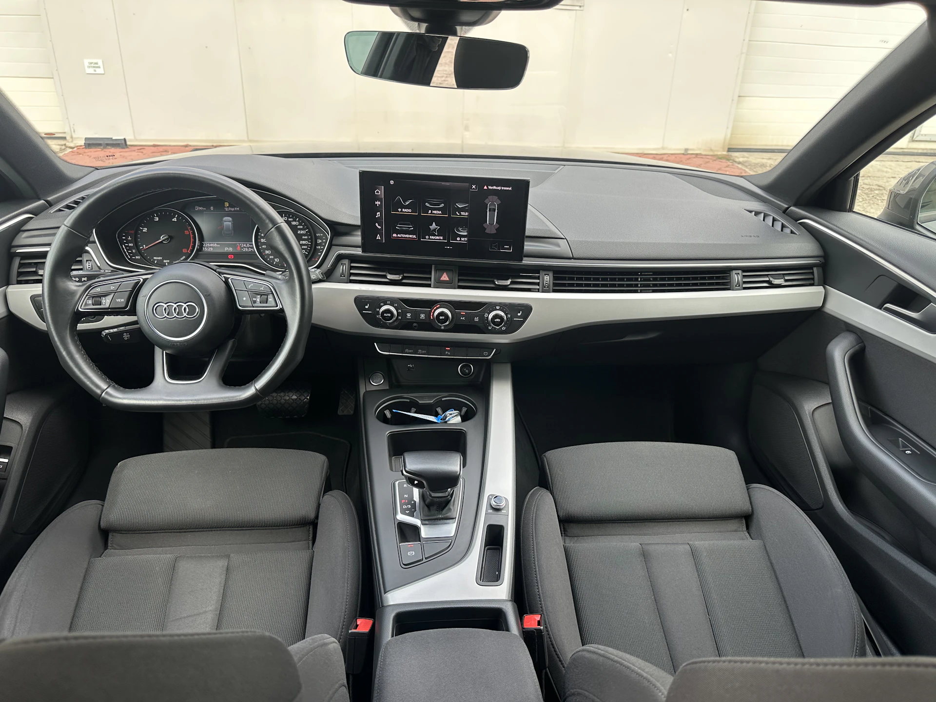 Car Image https://s3-gearspark.s3.amazonaws.com/uploads/user/100106/6e2c250b78f04e2692d12cbf0bbfcfef.webp