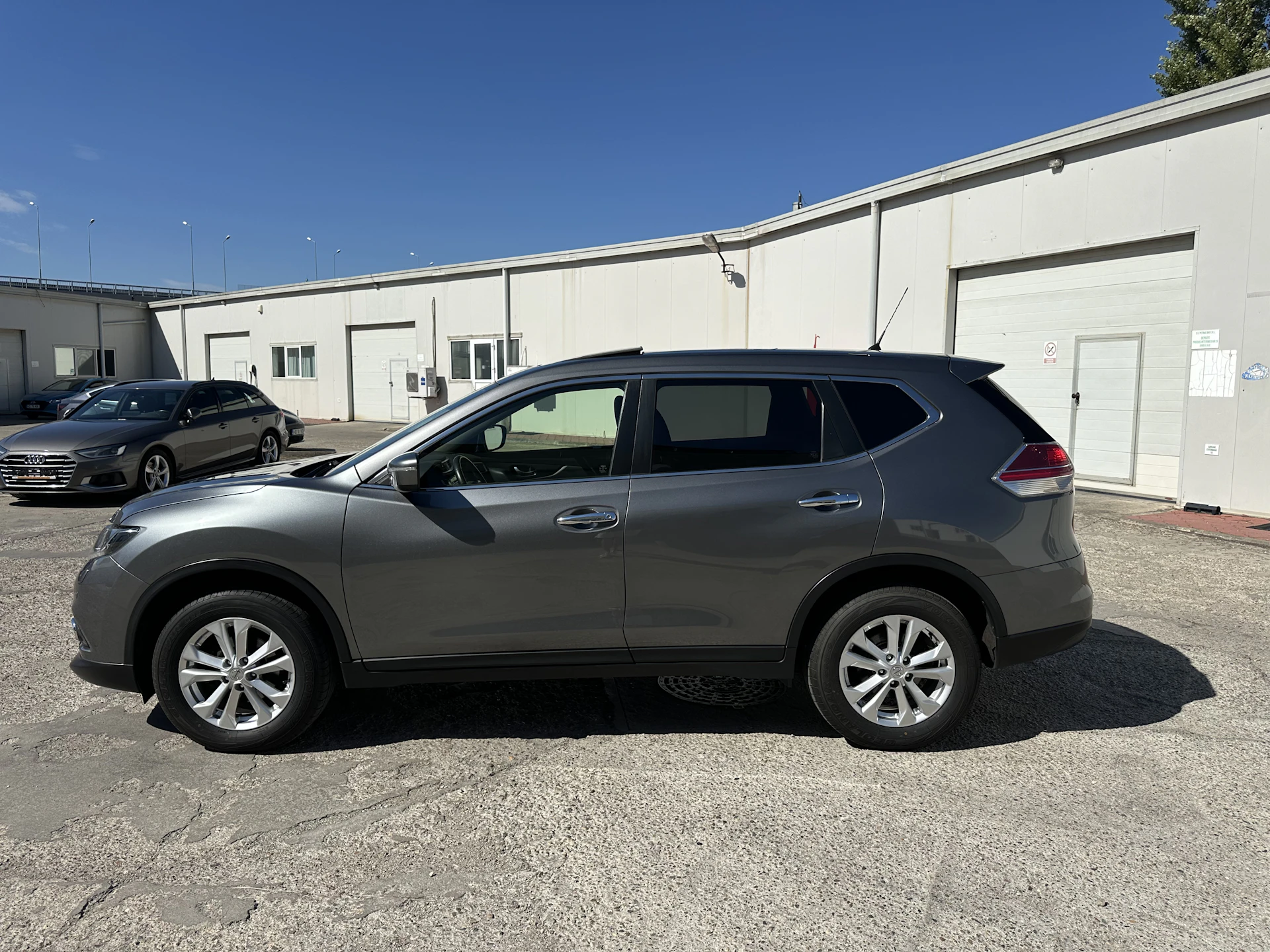 Car Image https://s3-gearspark.s3.amazonaws.com/uploads/user/100107/b76c2376390d4a72be821031663adbdd.webp