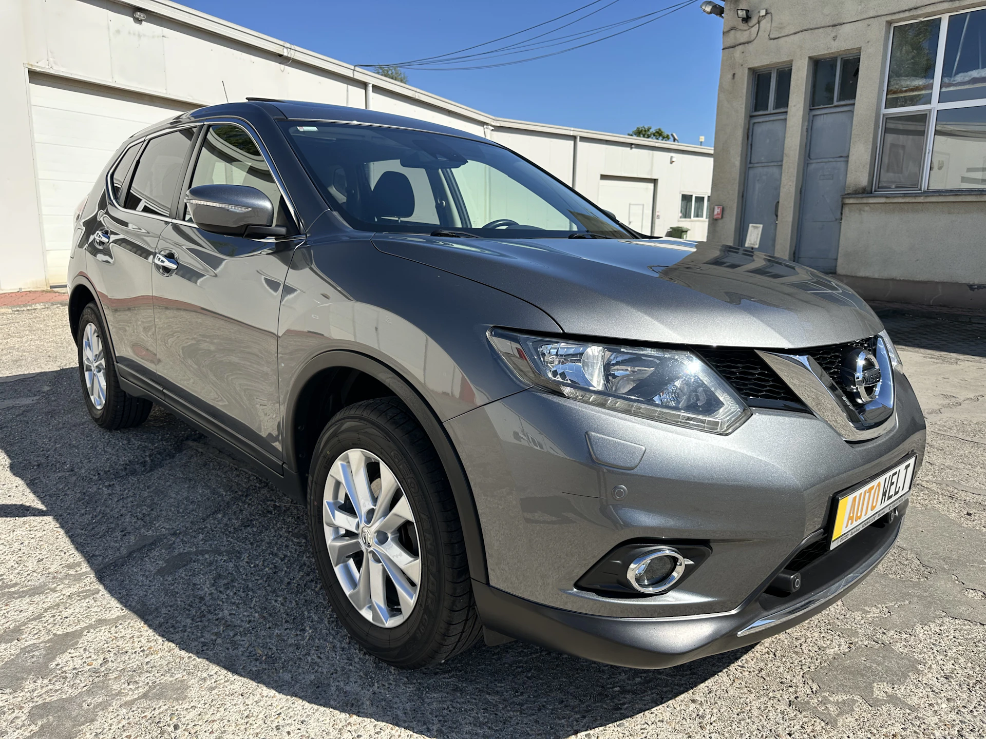 Car Image https://s3-gearspark.s3.amazonaws.com/uploads/user/100107/e20b5f8138b54941a91727aa2acc8712.webp