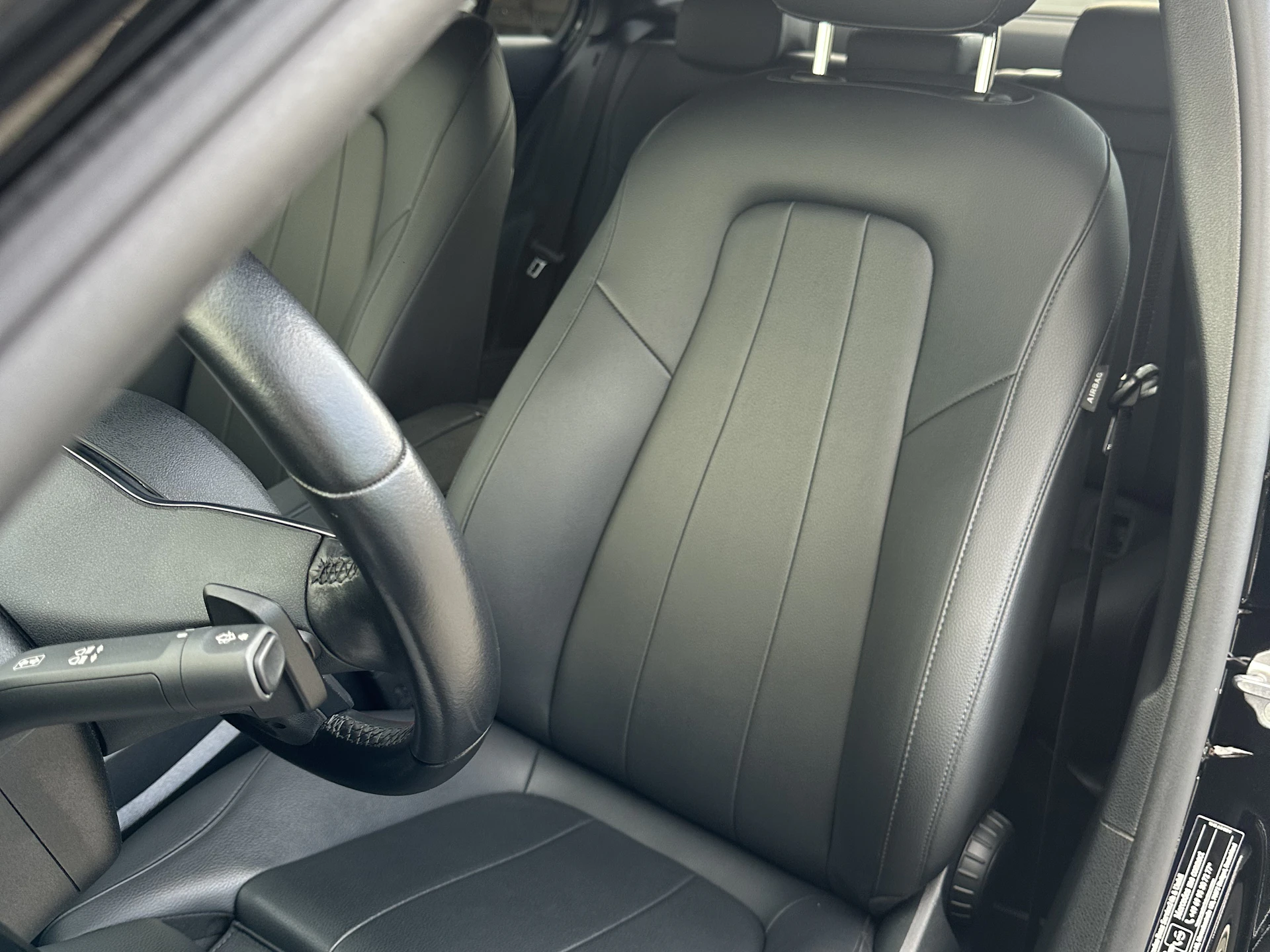 Car Image https://s3-gearspark.s3.amazonaws.com/uploads/user/100108/5251de3f67ab4a418b4c4329ec8339b6.webp