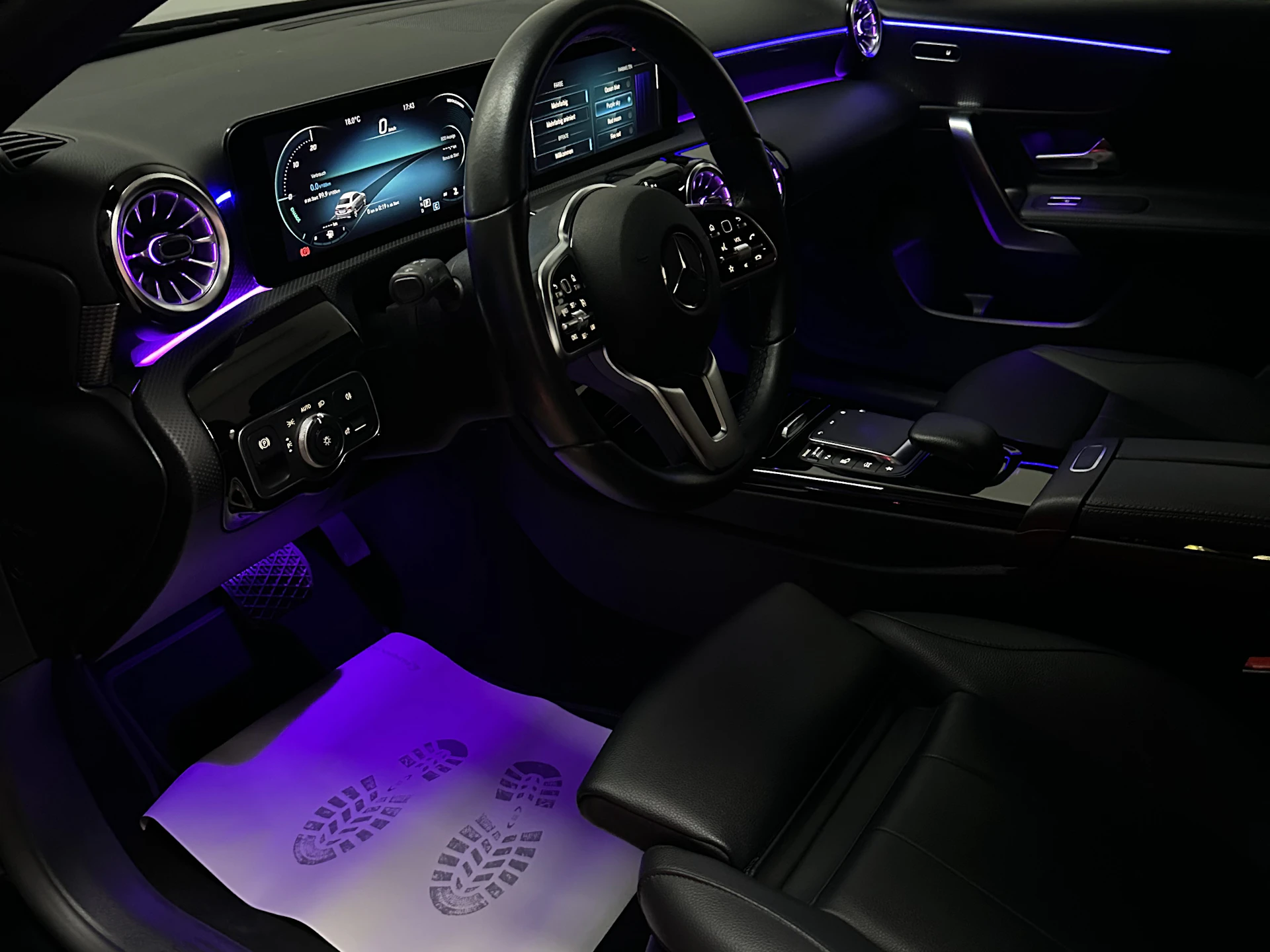 Car Image https://s3-gearspark.s3.amazonaws.com/uploads/user/100108/6076d7fcbc274d7fb92ad97e1a529761.webp