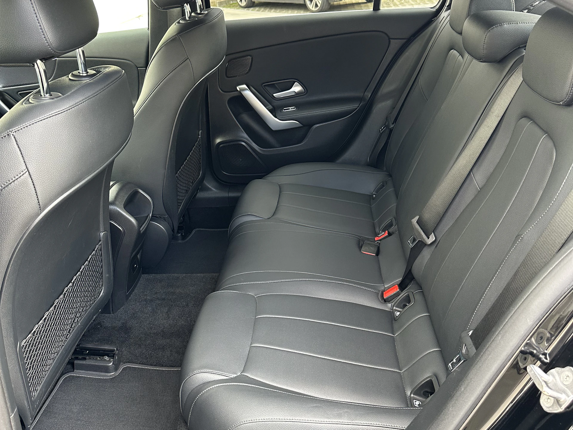 Car Image https://s3-gearspark.s3.amazonaws.com/uploads/user/100108/6ecb31661fc44e9ea180739d2f4eef49.webp