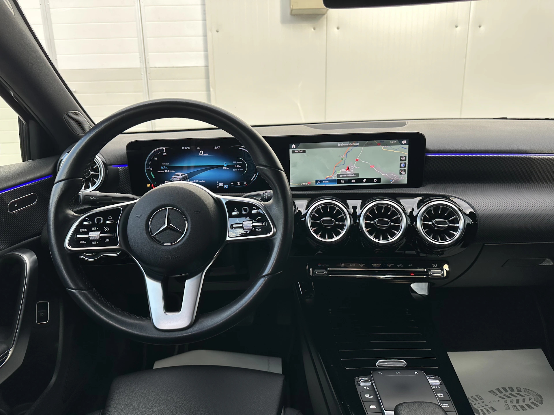 Car Image https://s3-gearspark.s3.amazonaws.com/uploads/user/100108/9af759c2a1b649fdae1d964ad07efe79.webp