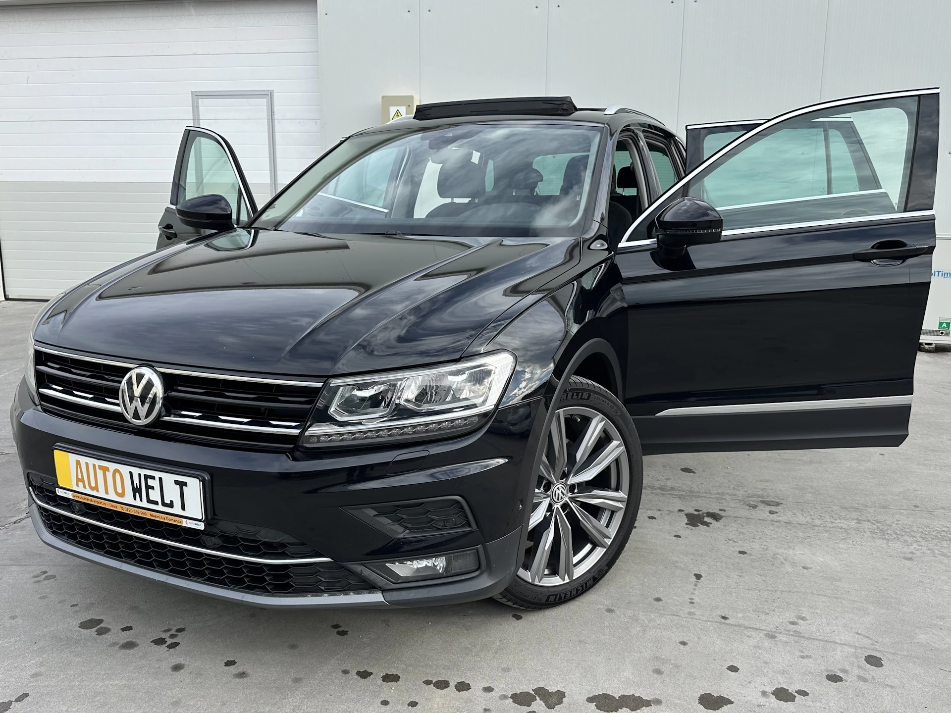 Car Image https://s3-gearspark.s3.amazonaws.com/uploads/user/100109/92a9b807dcf44bb7b3feb37f1363624e.webp