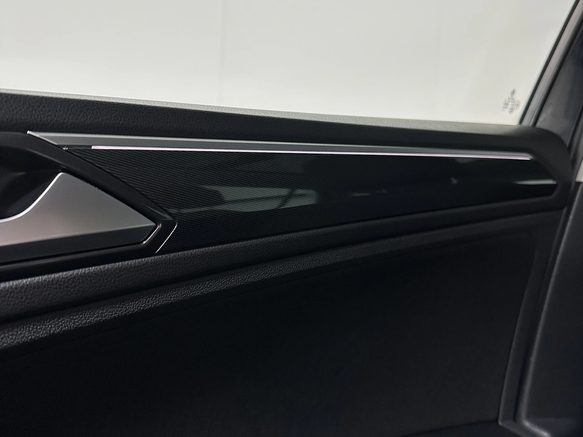 Car Image https://s3-gearspark.s3.amazonaws.com/uploads/user/100109/96ecfc62642e4233b5b6e1dd66672192.webp