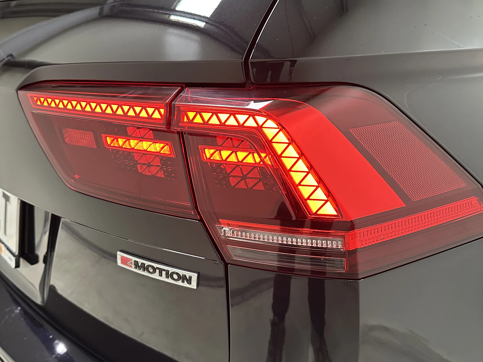 Car Image https://s3-gearspark.s3.amazonaws.com/uploads/user/100109/b007bcb6b51f40779fc750ceead56604.webp