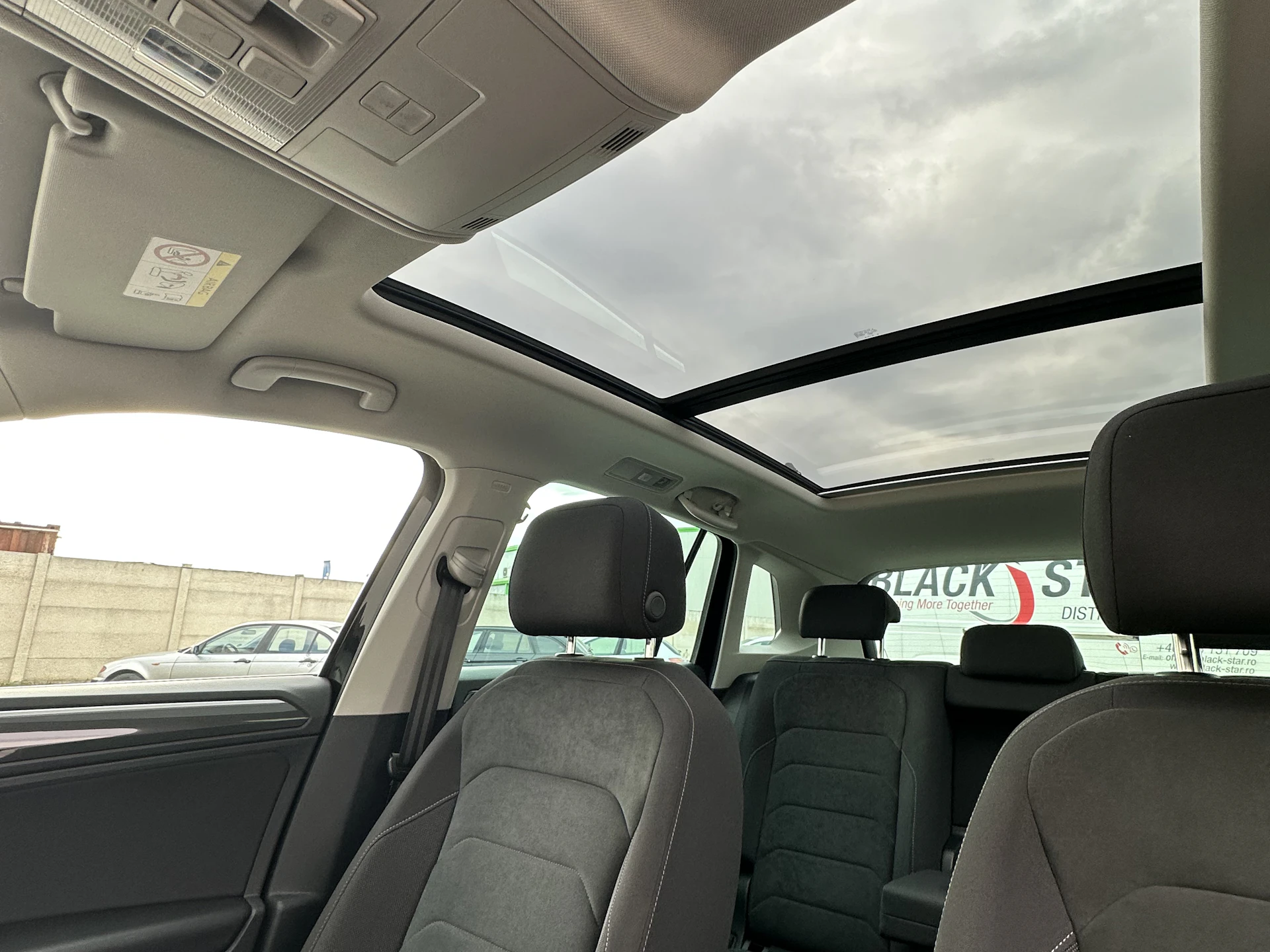 Car Image https://s3-gearspark.s3.amazonaws.com/uploads/user/100109/c285b6700c9d46a2bd9268cd82115443.webp