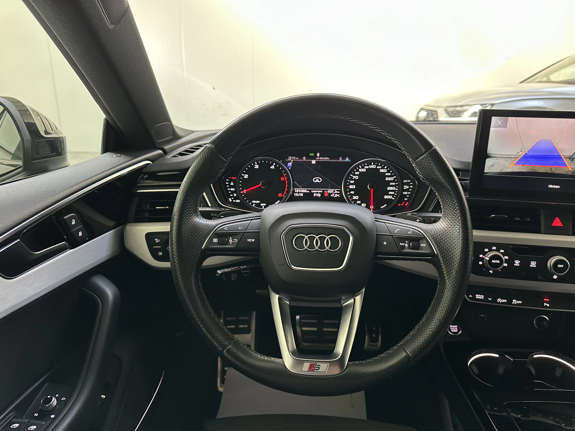 Car Image https://s3-gearspark.s3.amazonaws.com/uploads/user/100110/6dc6caee139c4c97951c5d09e64d4f01.webp