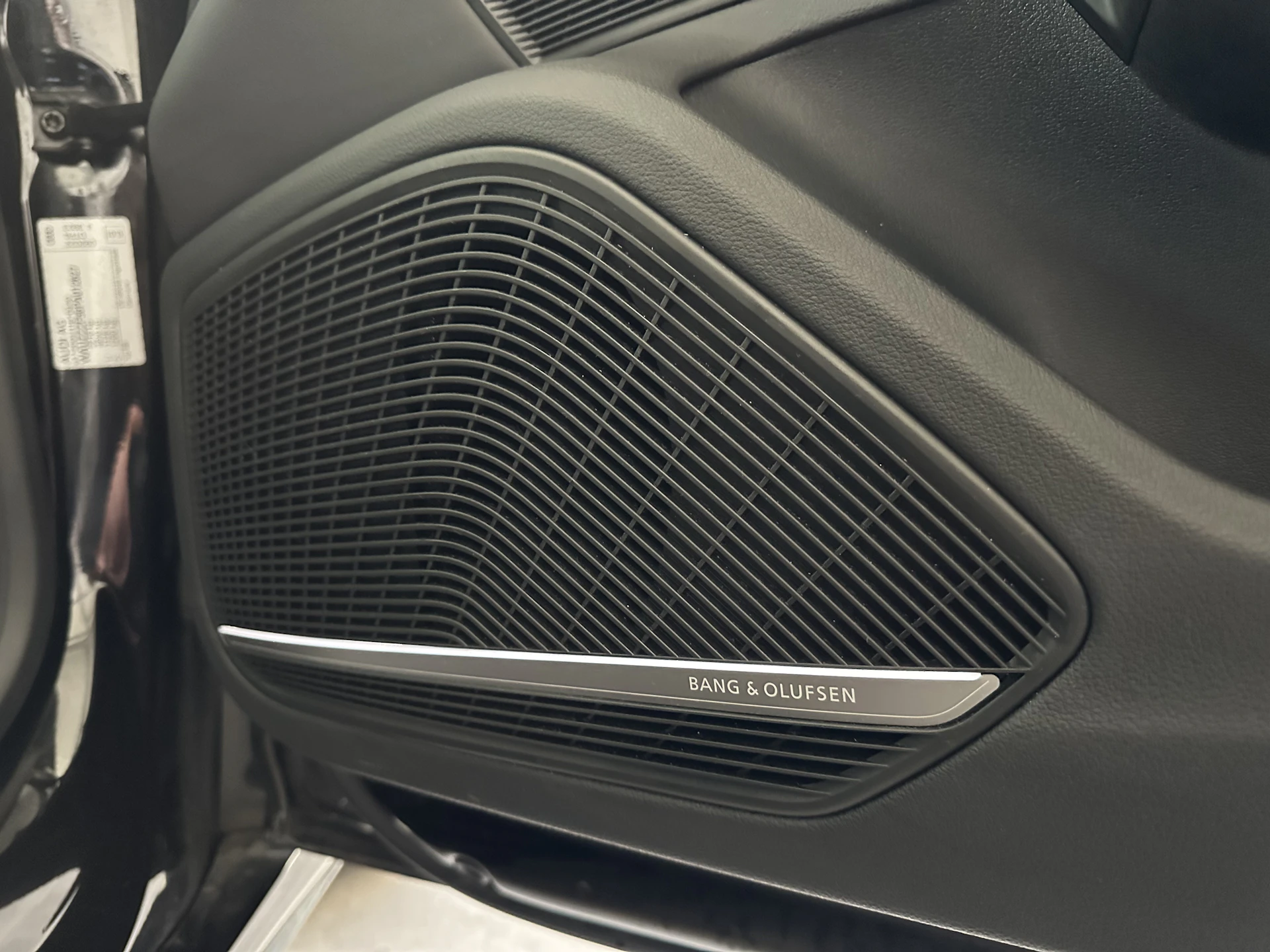 Car Image https://s3-gearspark.s3.amazonaws.com/uploads/user/100110/771187f3e9374d7391128d15bb518c37.webp