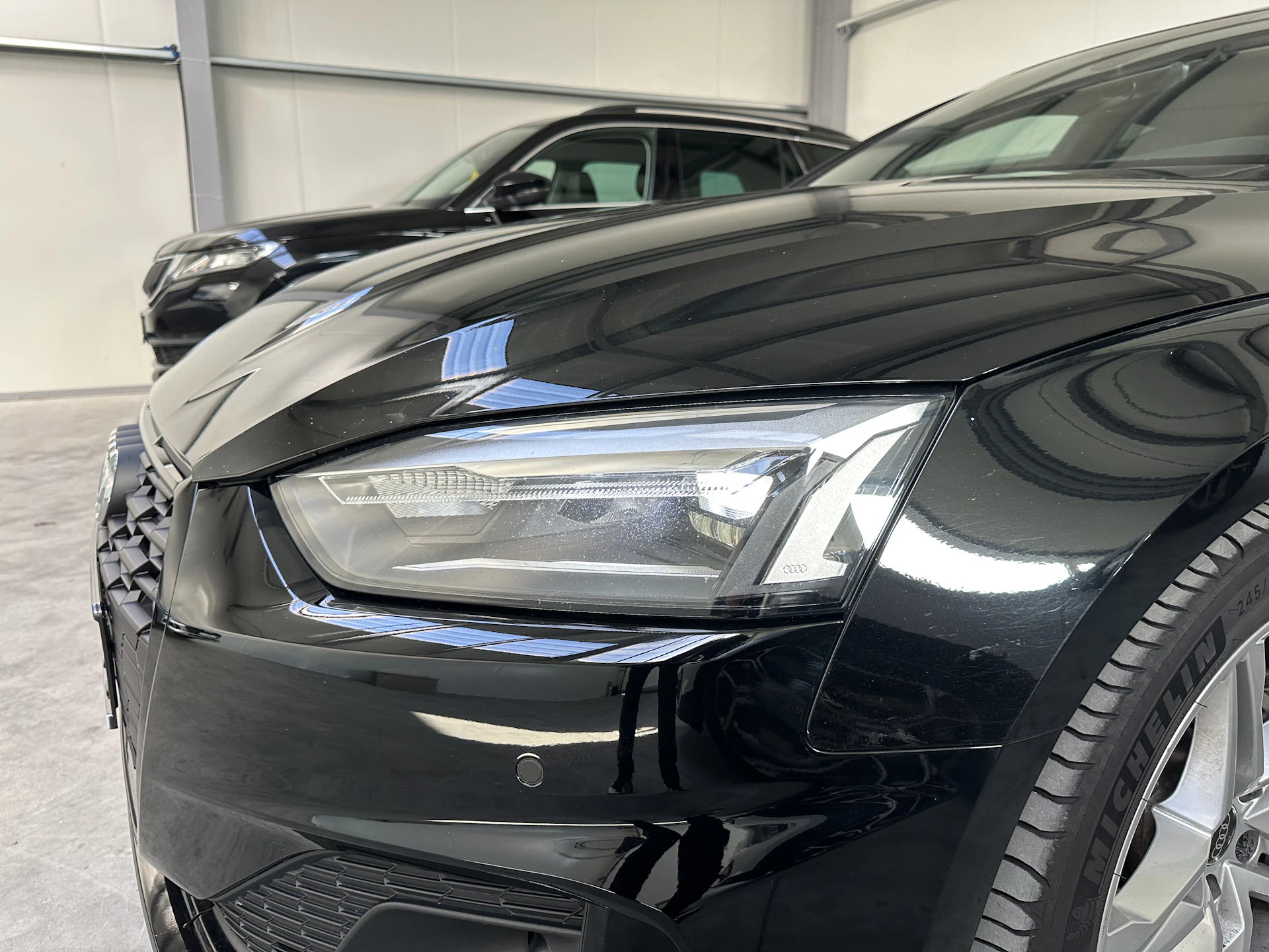 Car Image https://s3-gearspark.s3.amazonaws.com/uploads/user/100110/d6c6b24ace594bf1bb5fcf0f58d8a301.webp