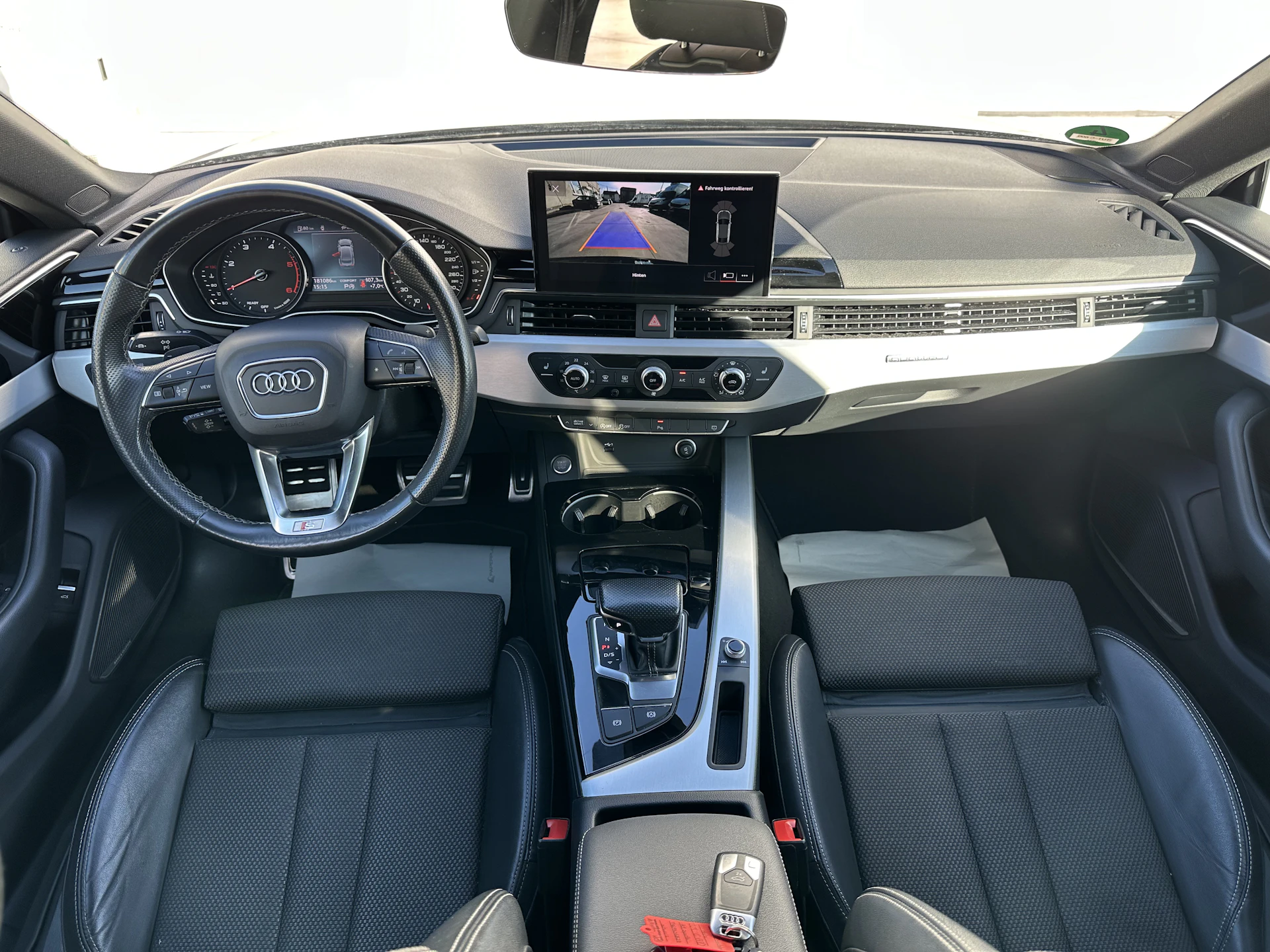 Car Image https://s3-gearspark.s3.amazonaws.com/uploads/user/100110/f950249532d0442990bbe64e24e99070.webp