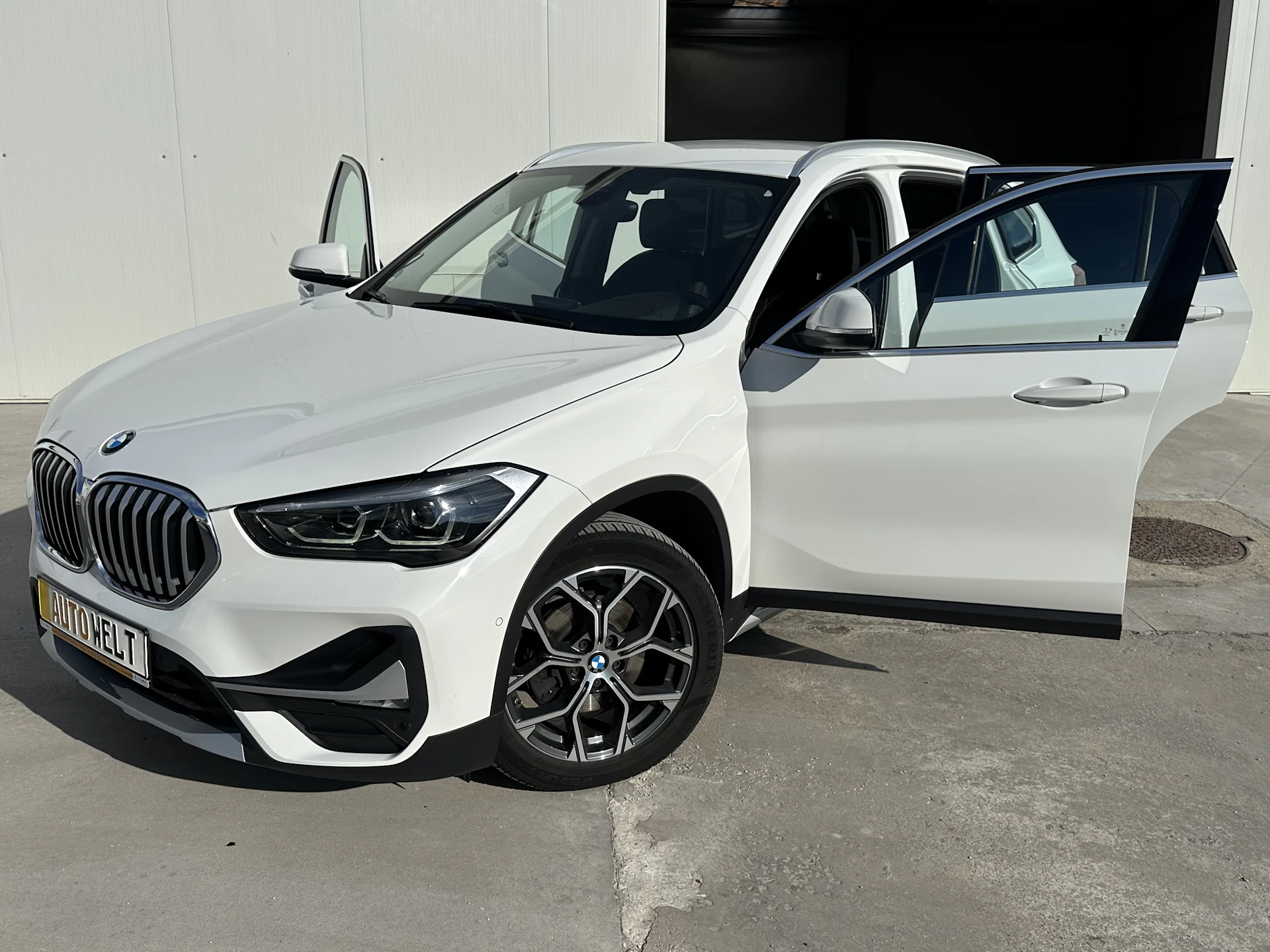 Car Image https://s3-gearspark.s3.amazonaws.com/uploads/user/100111/2100a5d6bc7a46659c4a8ca28d1f6640.webp