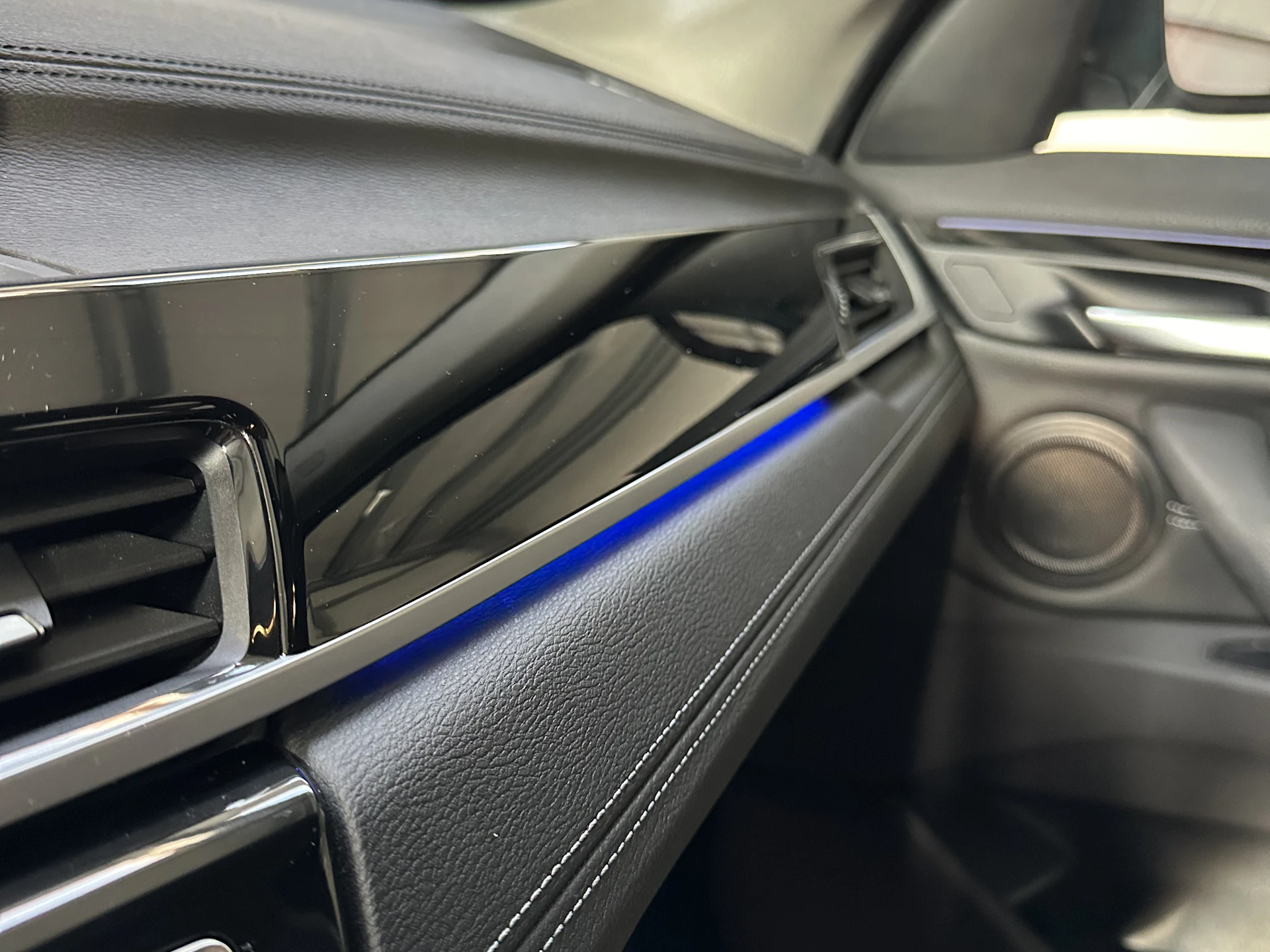 Car Image https://s3-gearspark.s3.amazonaws.com/uploads/user/100111/2c47c186a457475f8b16332649afd6a9.webp