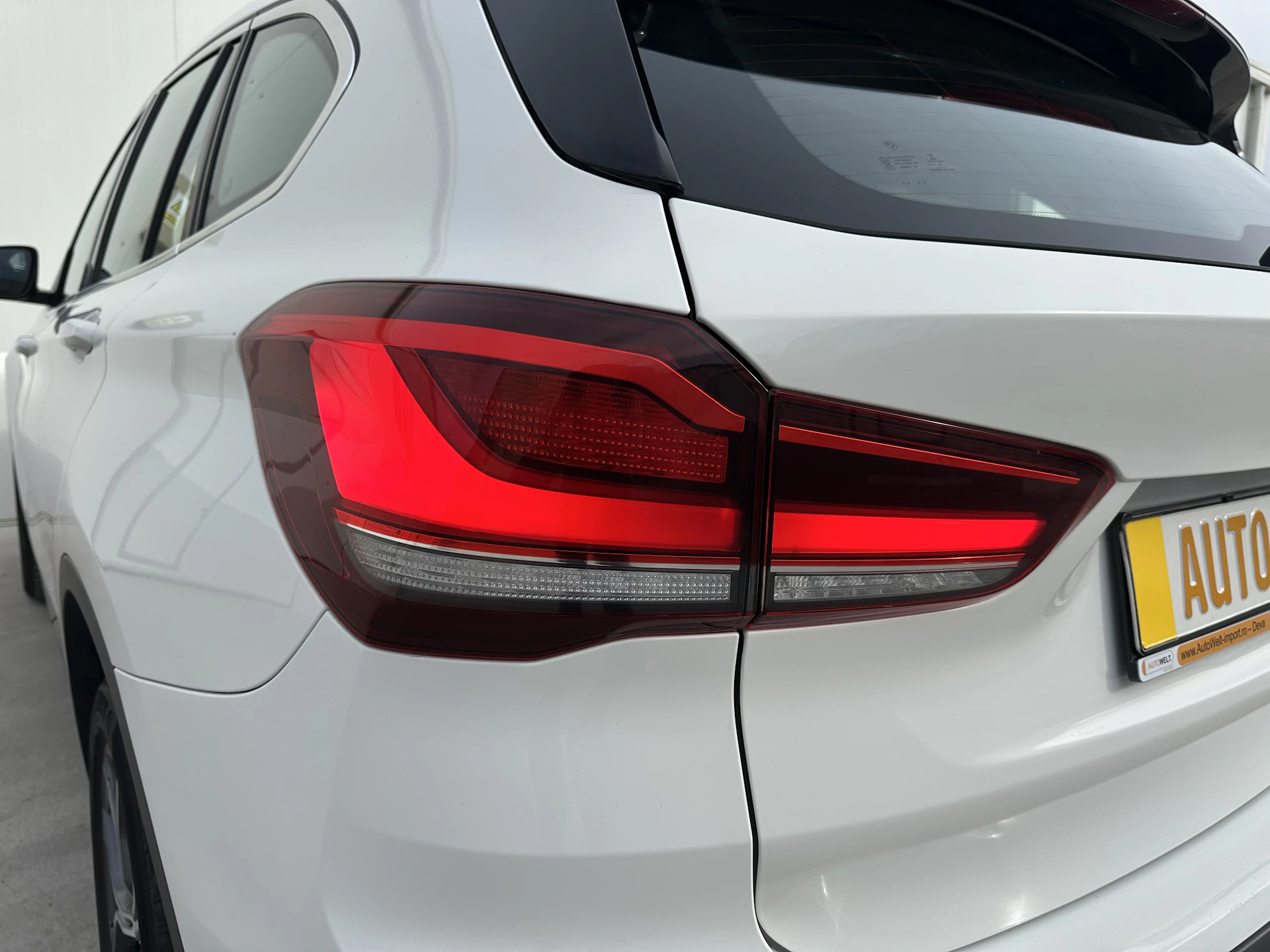 Car Image https://s3-gearspark.s3.amazonaws.com/uploads/user/100111/8d97fd94a96d495ab4ac6cadf662e78e.webp