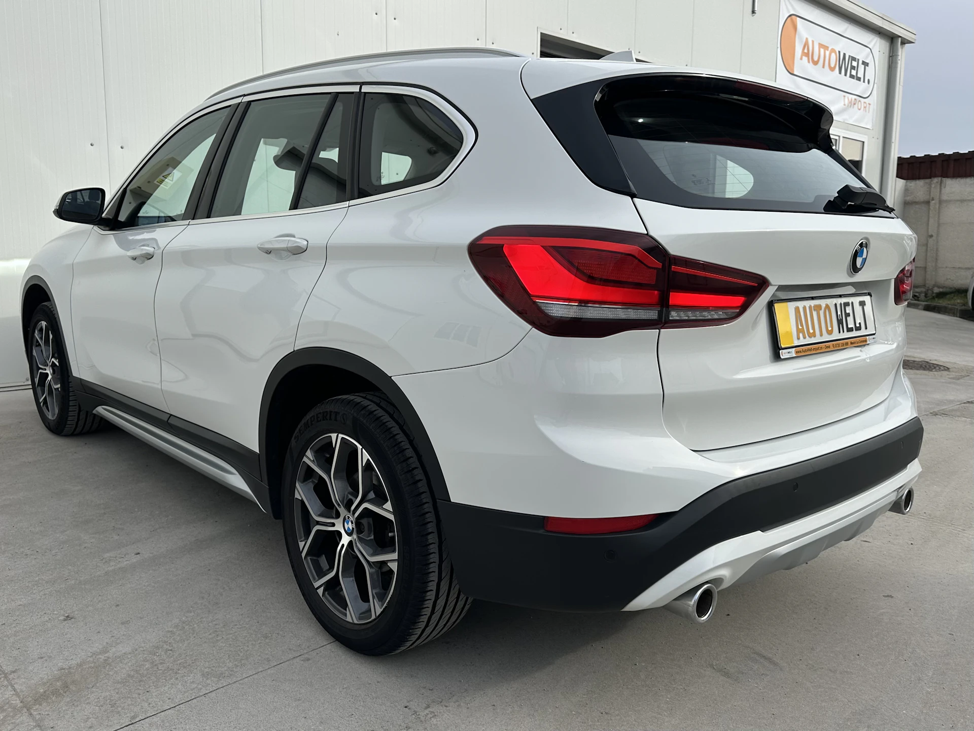 Car Image https://s3-gearspark.s3.amazonaws.com/uploads/user/100111/cdaec6631b124d0e8210e261cae79e09.webp