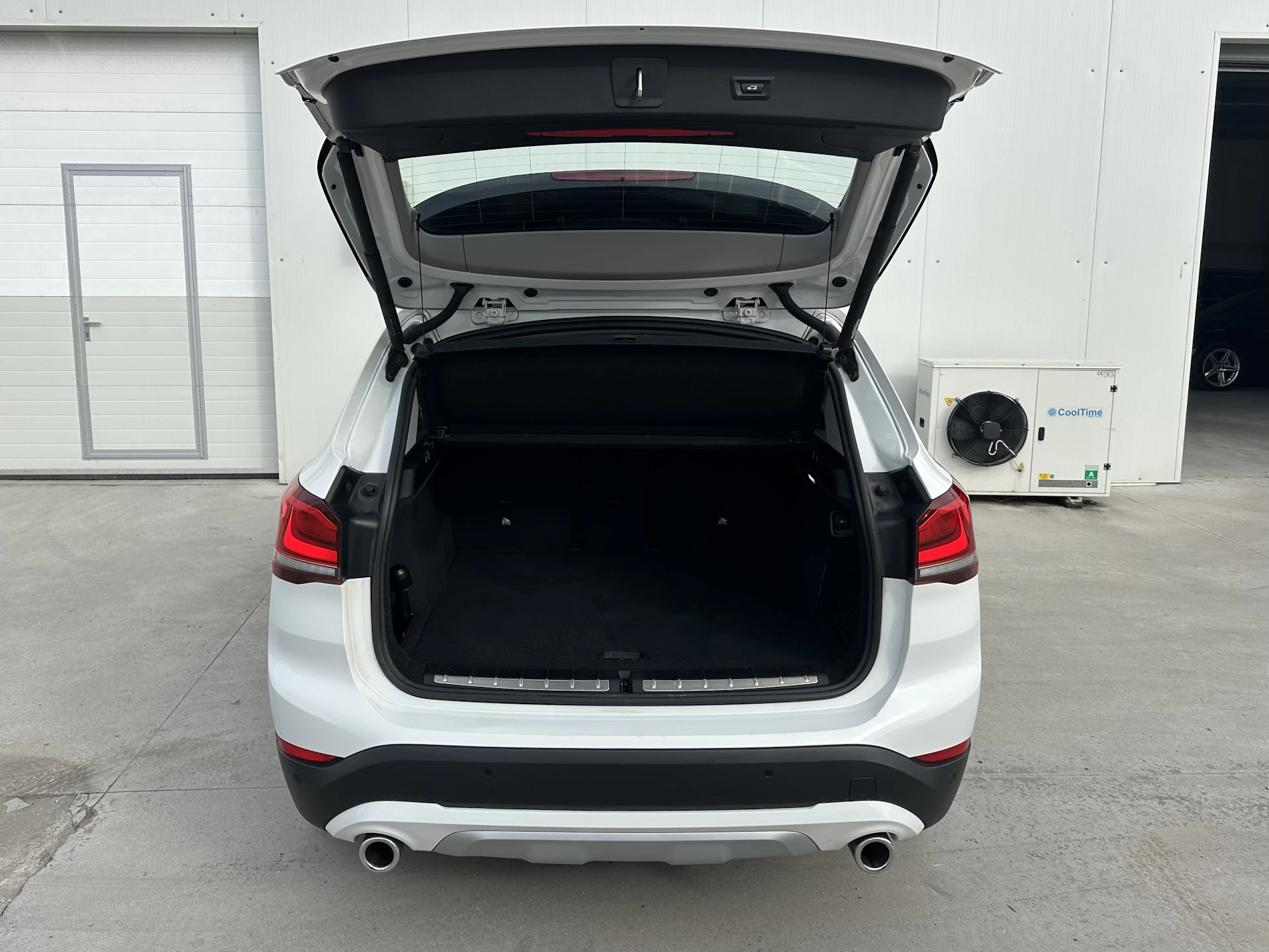 Car Image https://s3-gearspark.s3.amazonaws.com/uploads/user/100111/da502a00f42242ffb7e7c803276b3bf1.webp