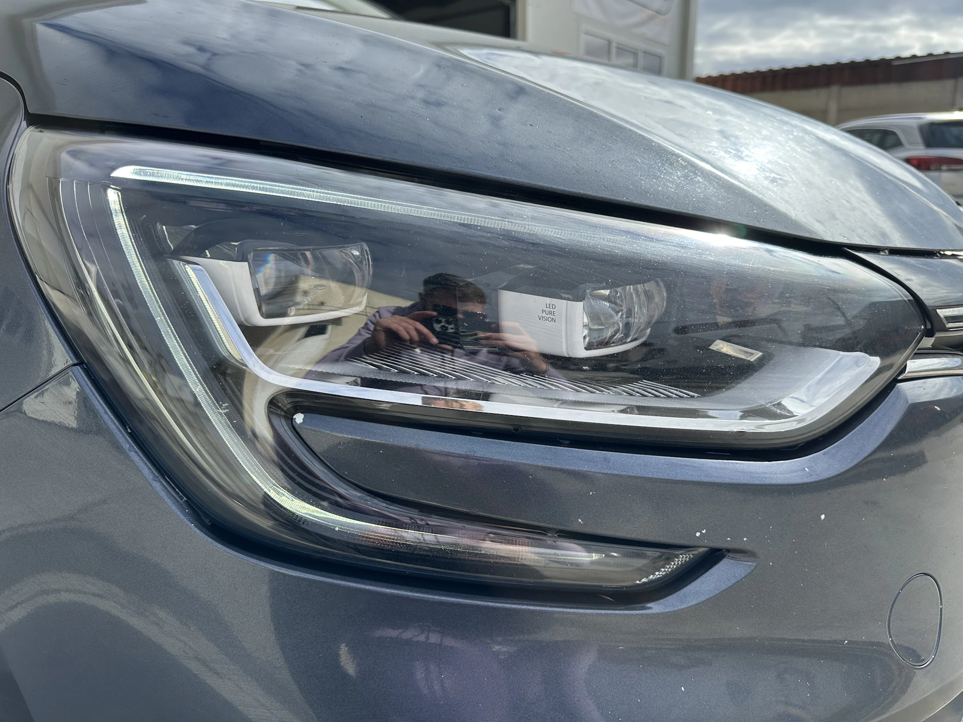 Car Image https://s3-gearspark.s3.amazonaws.com/uploads/user/100113/98adb6cb4fc74bd193fa3bd1aa76f0c2.webp