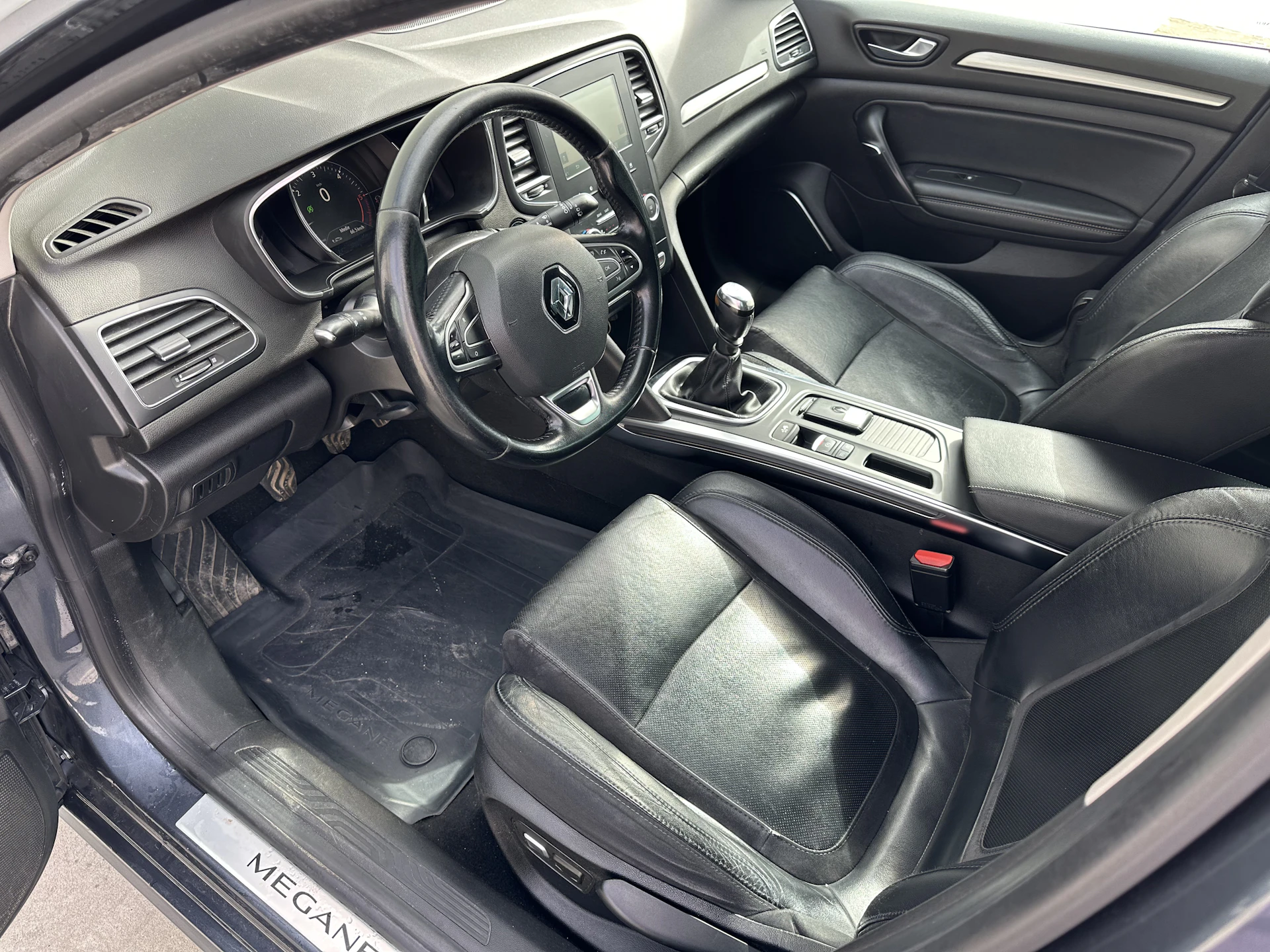 Car Image https://s3-gearspark.s3.amazonaws.com/uploads/user/100113/d87f11339cd343d1830fc05b9bdbb494.webp