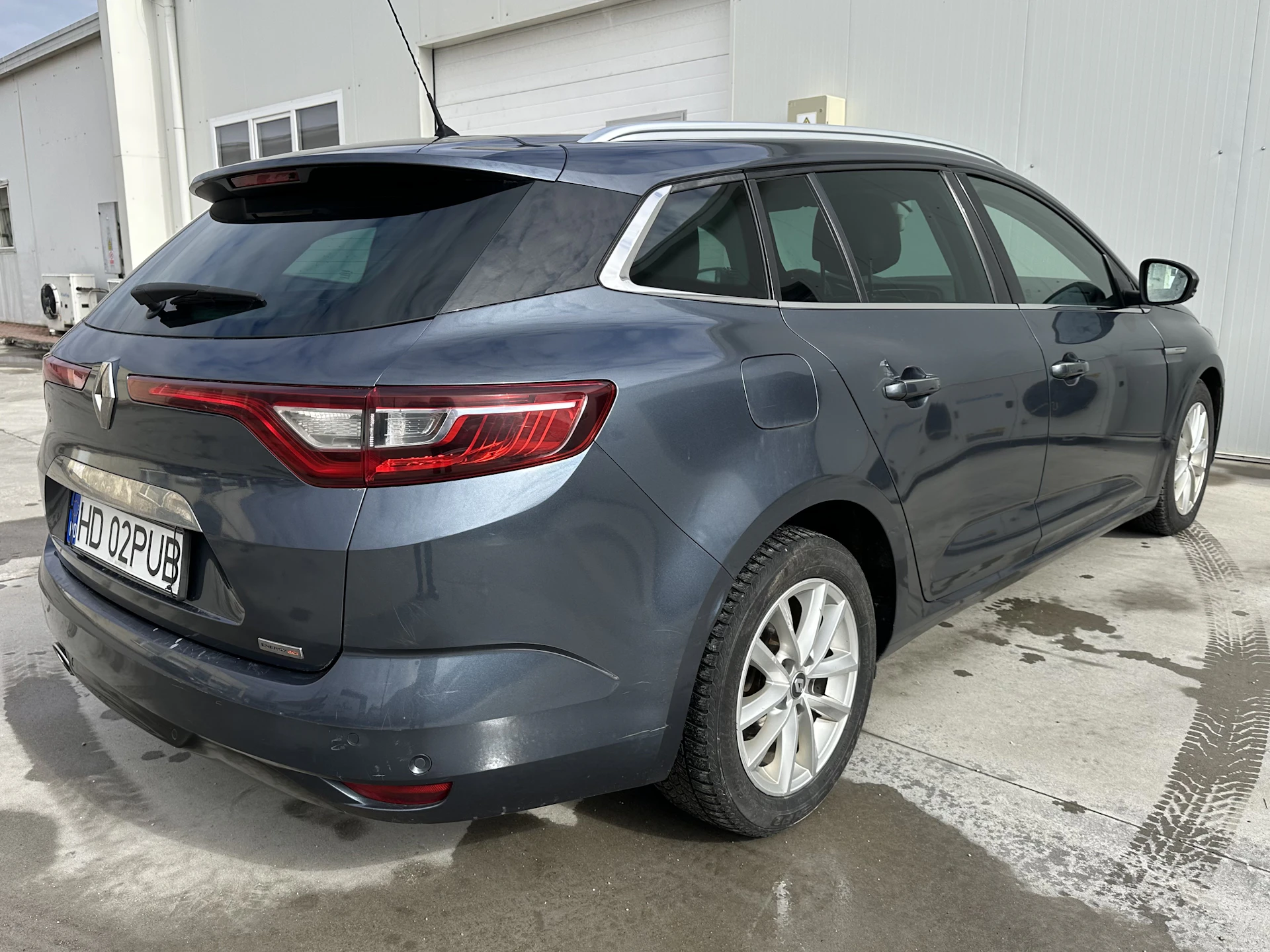 Car Image https://s3-gearspark.s3.amazonaws.com/uploads/user/100113/d9977893548742ac83d1671421368d78.webp