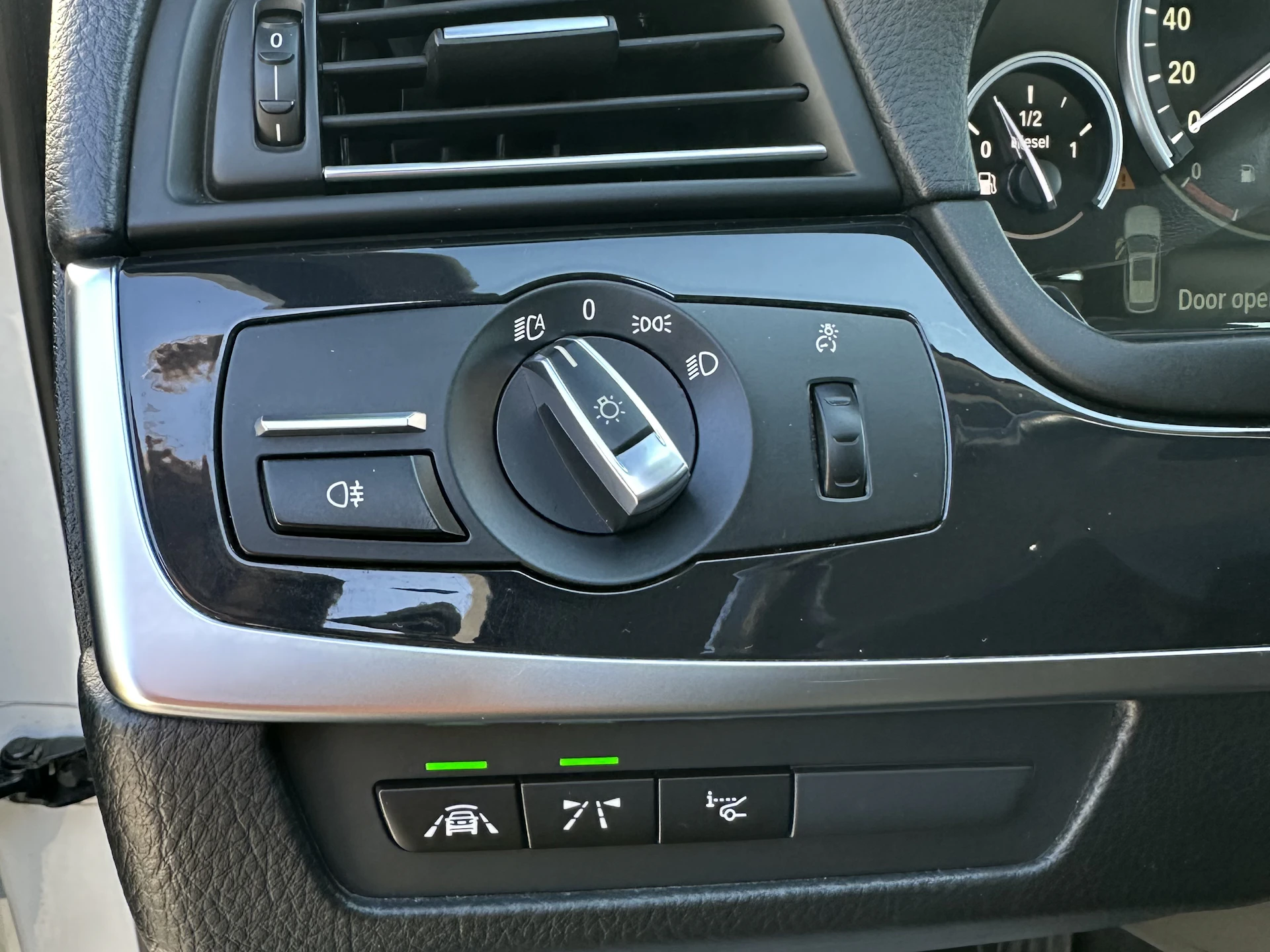 Car Image https://s3-gearspark.s3.amazonaws.com/uploads/user/100114/96bb6a1c7dc24058b54cde664a4aea9f.webp