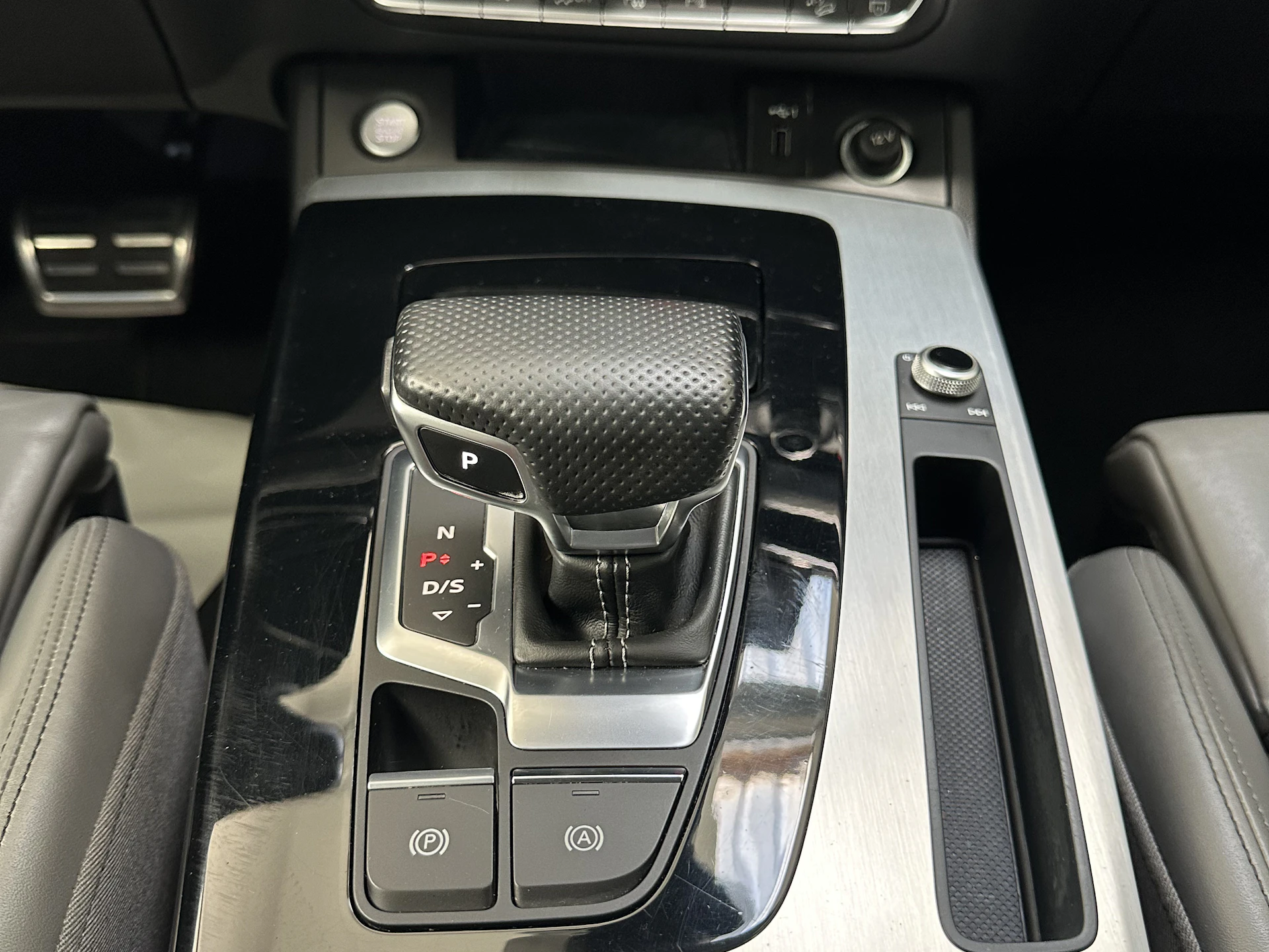 Car Image https://s3-gearspark.s3.amazonaws.com/uploads/user/100115/85bc11ac15184b12a869ddc832e1d794.webp