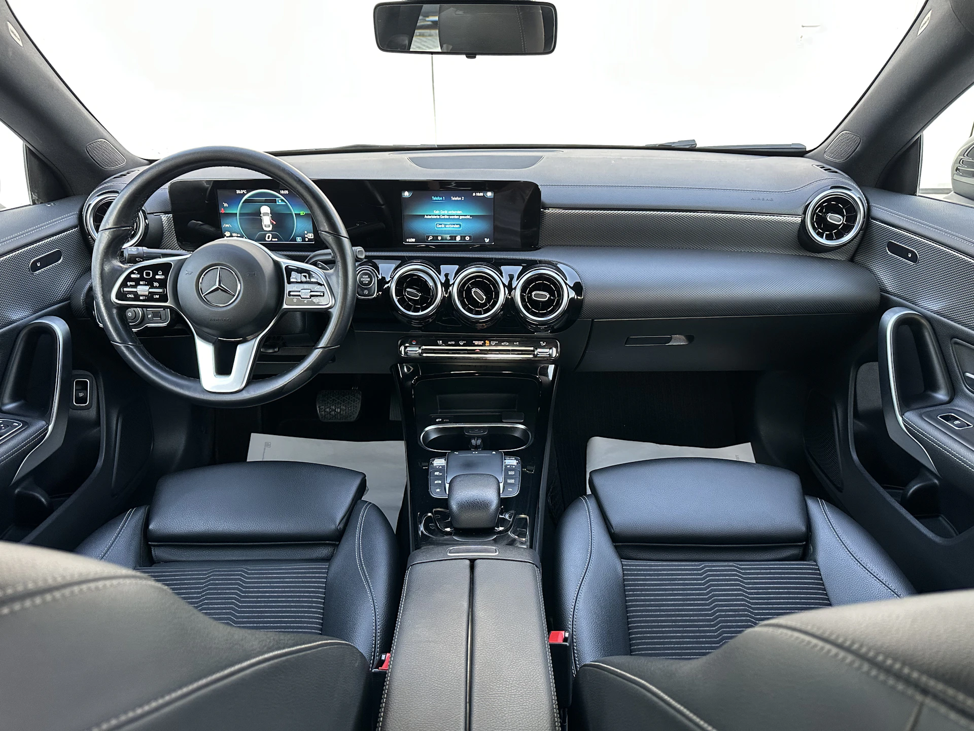 Car Image https://s3-gearspark.s3.amazonaws.com/uploads/user/100117/990a542cd91145049d87d96e7bb7b1e3.webp