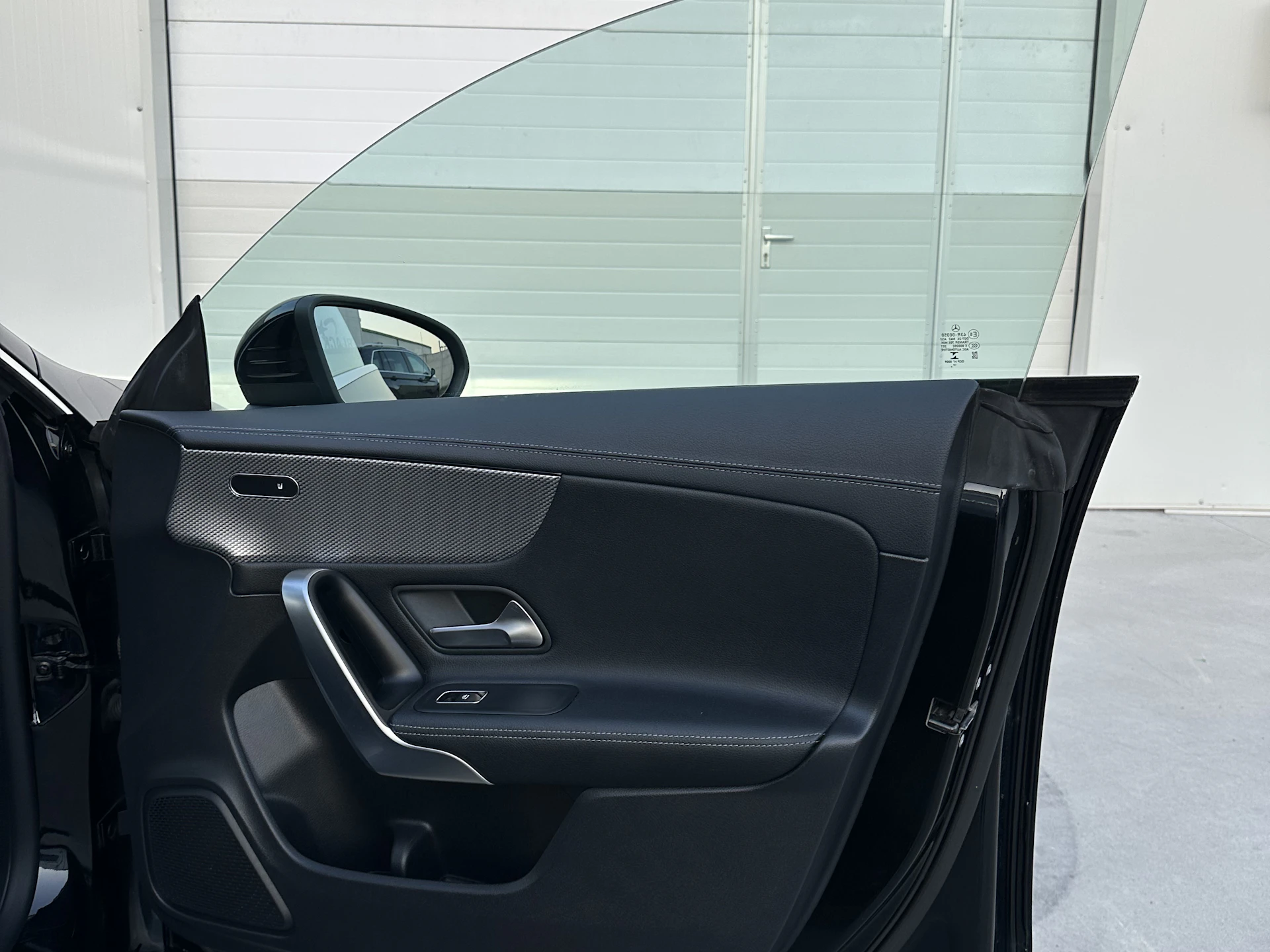 Car Image https://s3-gearspark.s3.amazonaws.com/uploads/user/100117/b05c48dfba2a4682ab27c706a86147b8.webp