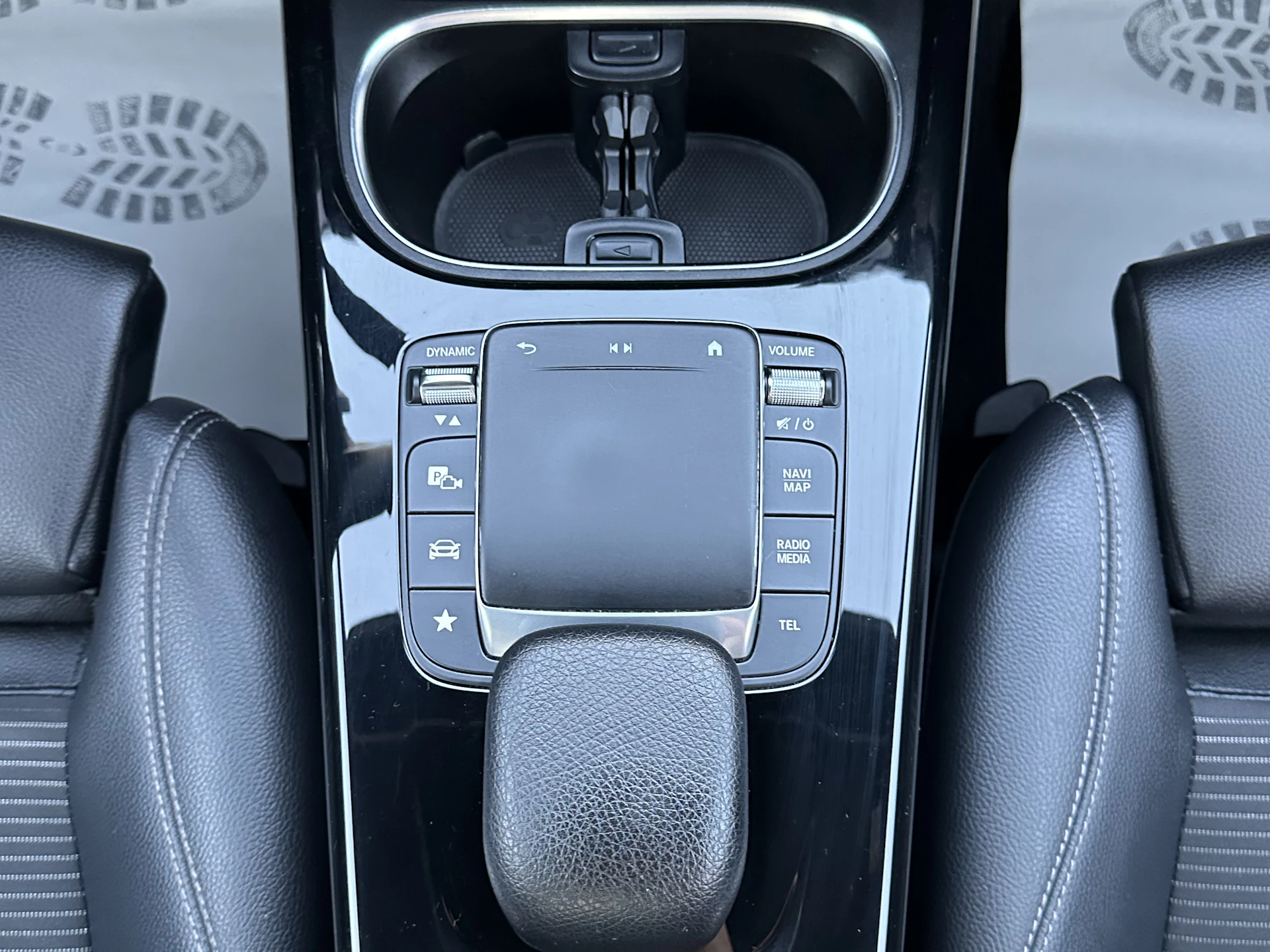 Car Image https://s3-gearspark.s3.amazonaws.com/uploads/user/100117/f226c1591e5047bf8e1ac53b3d74af3c.webp