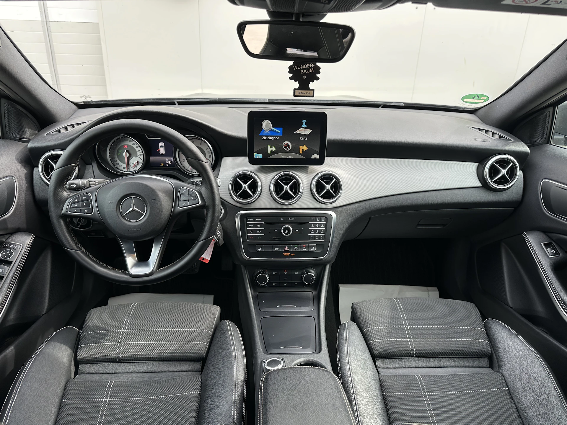 Car Image https://s3-gearspark.s3.amazonaws.com/uploads/user/100119/0512ecfd29c94e819e526f6e68719fb0.webp