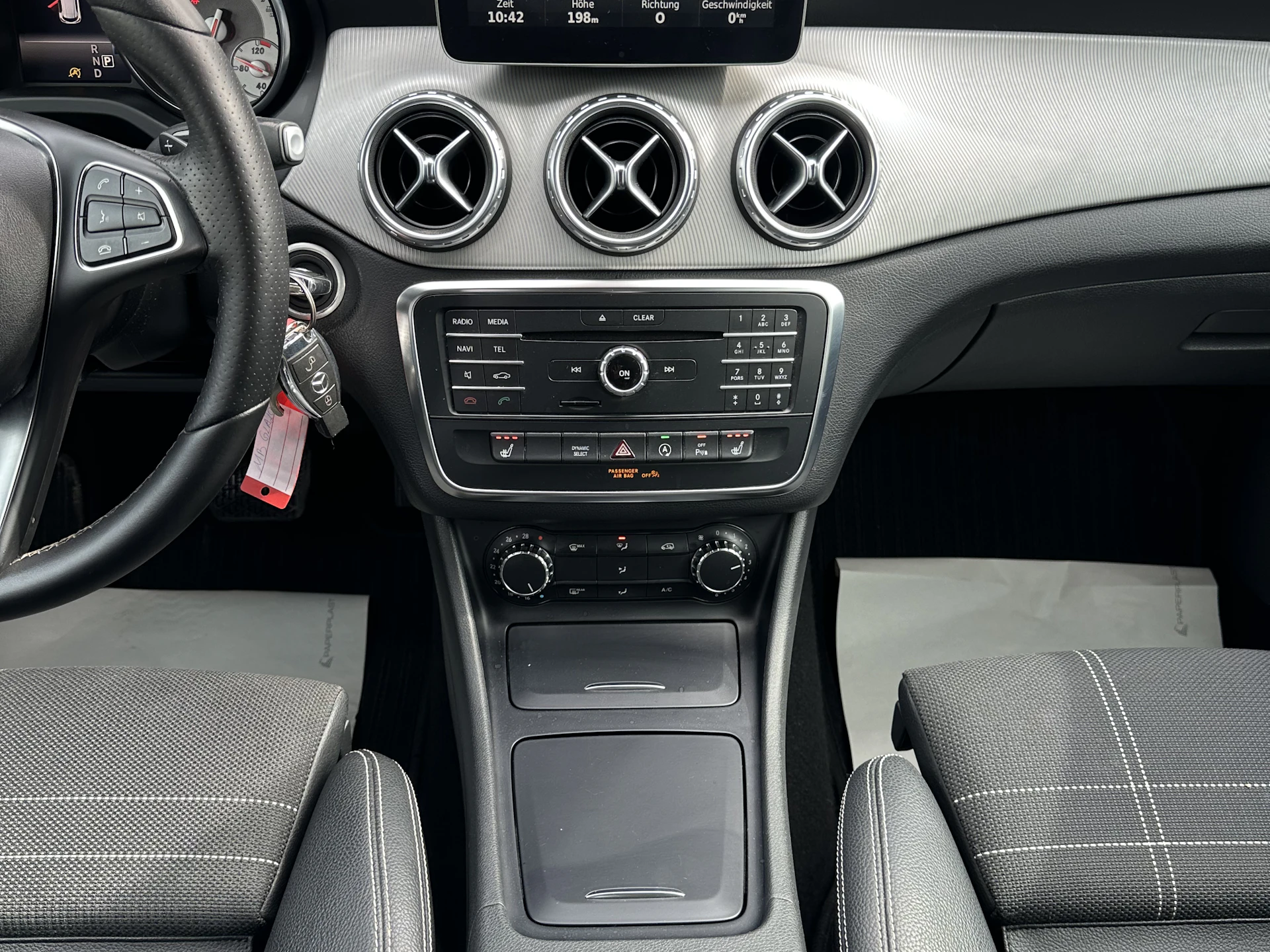 Car Image https://s3-gearspark.s3.amazonaws.com/uploads/user/100119/8d0622baf28d42898f2e6fef839976e1.webp