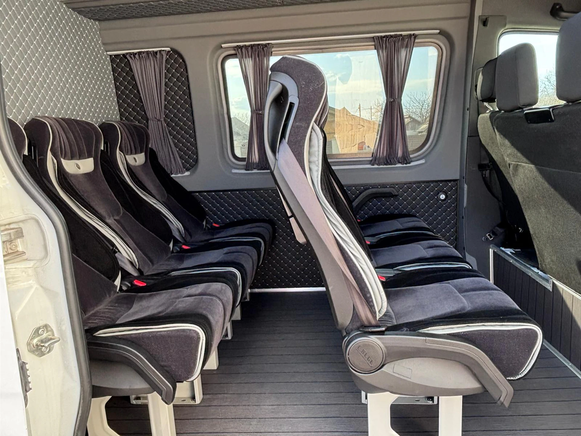 Car Image https://s3-gearspark.s3.amazonaws.com/uploads/user/100120/60d962a2a21c428b808d8a116fb1db38.webp