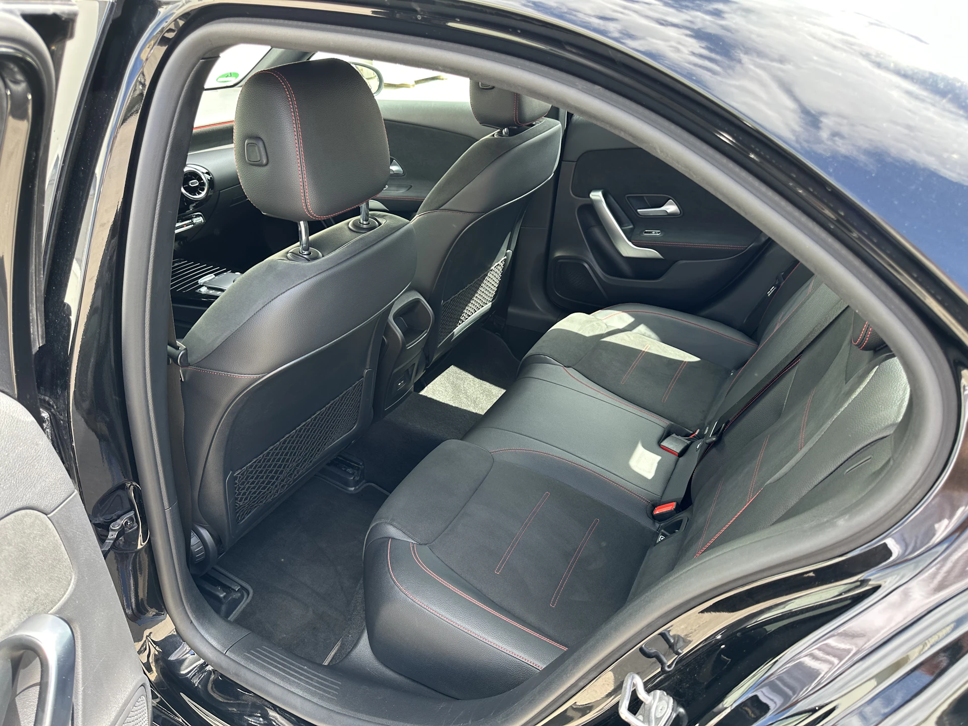 Car Image https://s3-gearspark.s3.amazonaws.com/uploads/user/100121/ffcdf9b85784432fa0494df474712d46.webp