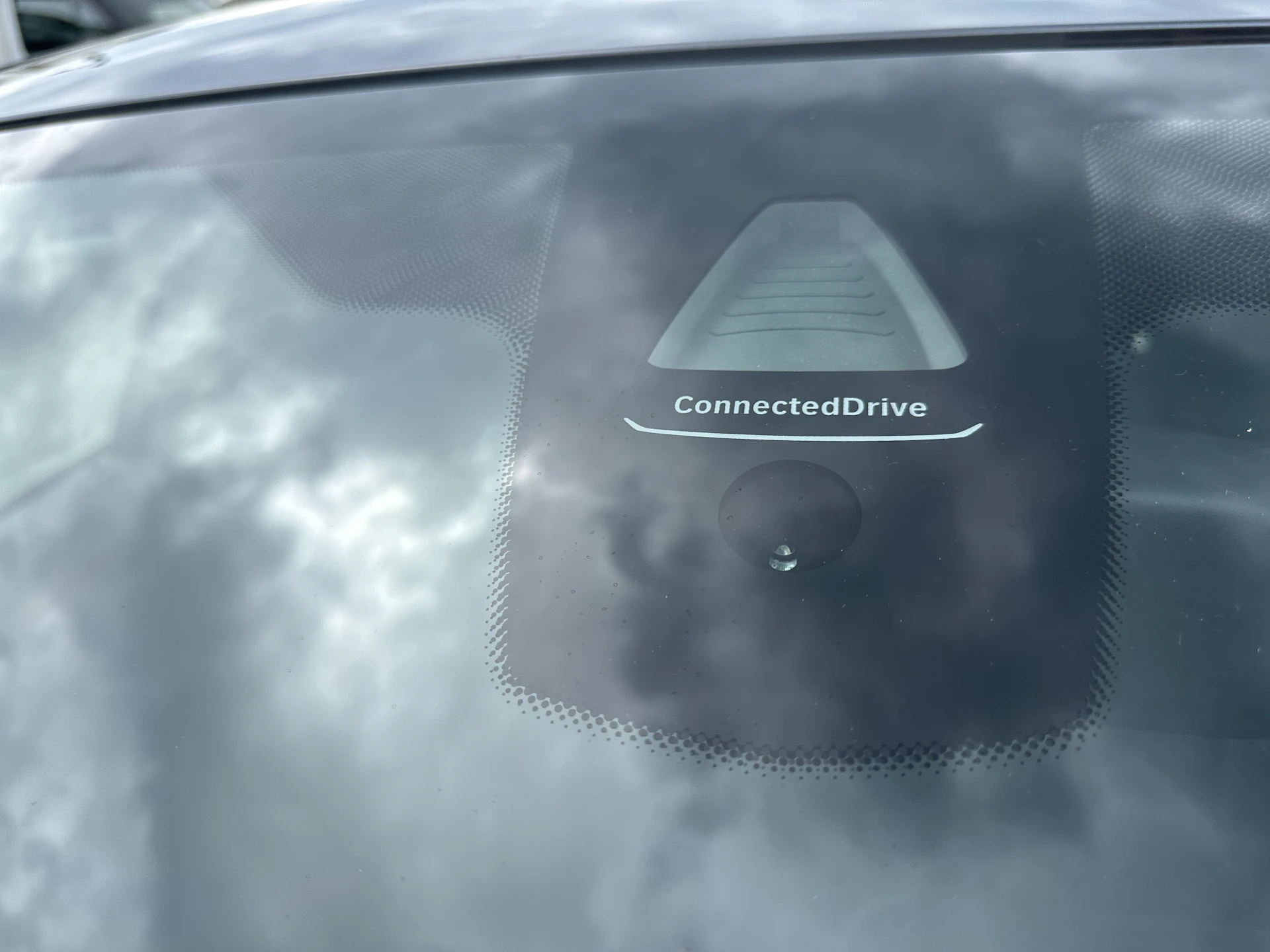 Car Image https://s3-gearspark.s3.amazonaws.com/uploads/user/100123/5525fba9109a4077b4249a48d9c72014.webp