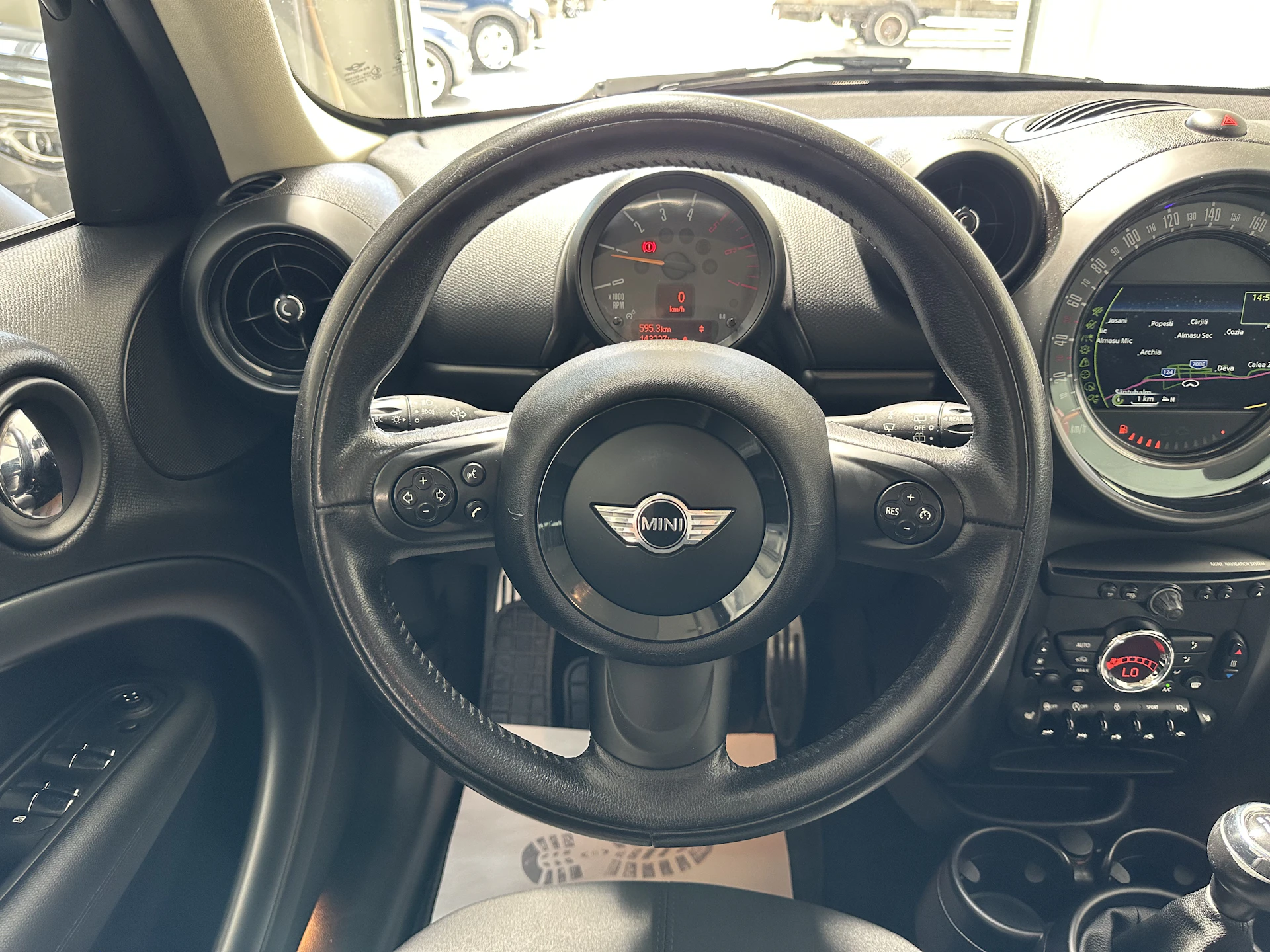Car Image https://s3-gearspark.s3.amazonaws.com/uploads/user/100124/abbe767f695240b8a3b2603dec5b63ec.webp