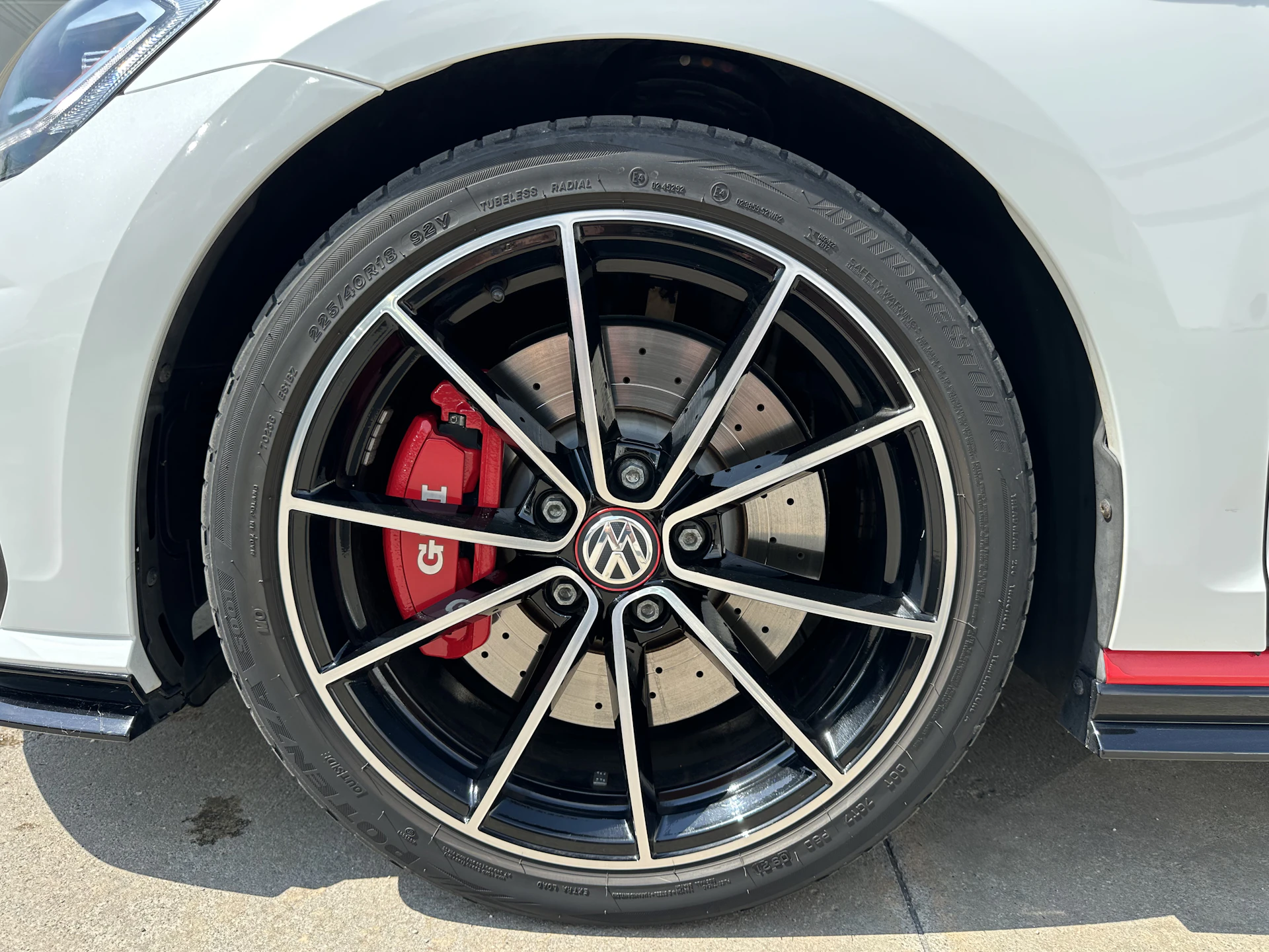 Car Image https://s3-gearspark.s3.amazonaws.com/uploads/user/100125/5d8fec7ee7ee48e5832c5af4c7046860.webp