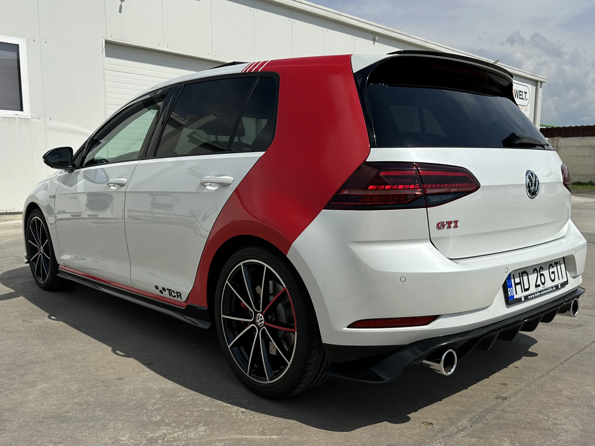 Car Image https://s3-gearspark.s3.amazonaws.com/uploads/user/100125/68a5f0a1ab5746198772ae36cb8ac531.webp