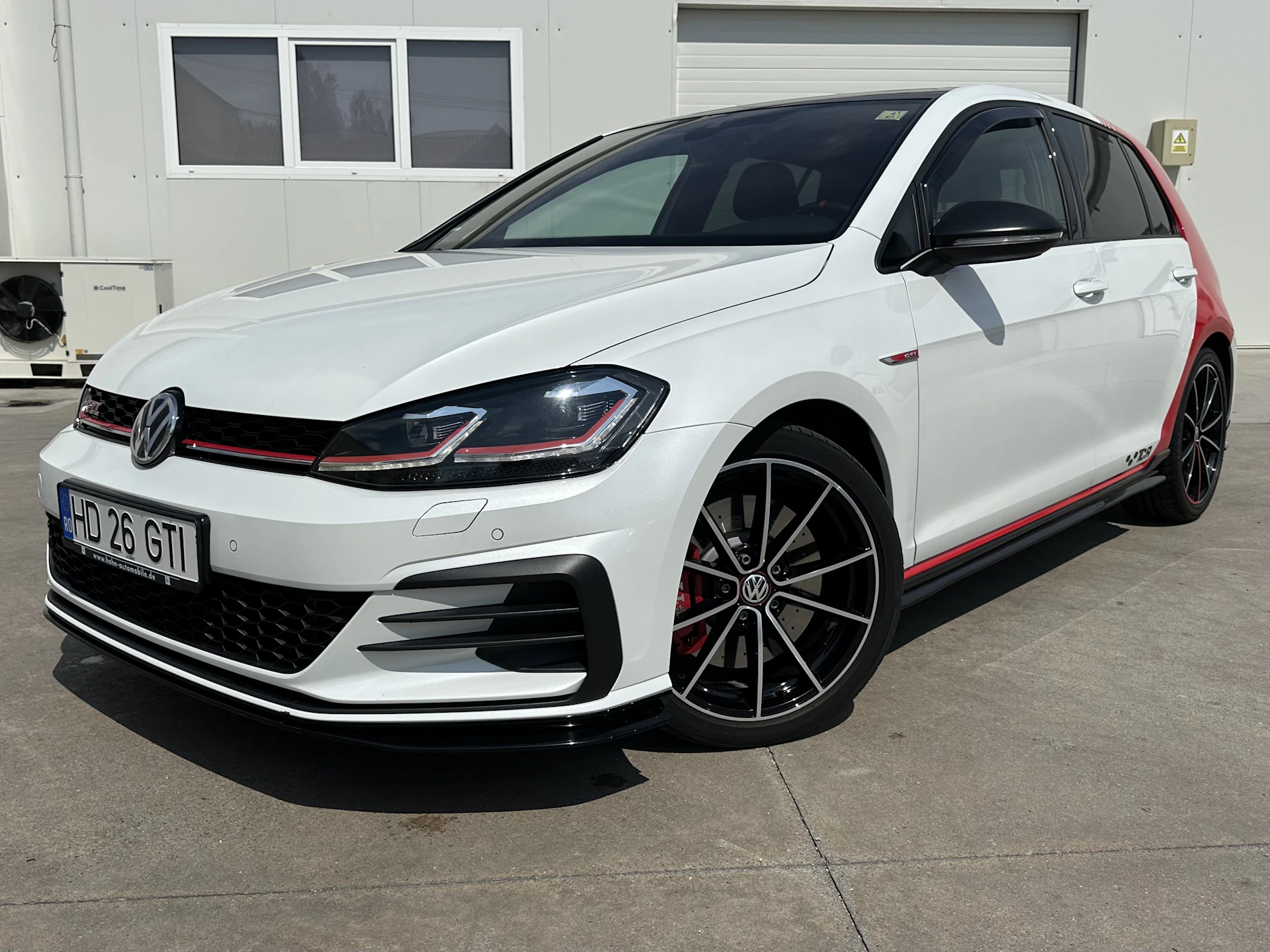VW  GOLF 7.5 GTI TCR 290CP 380NW