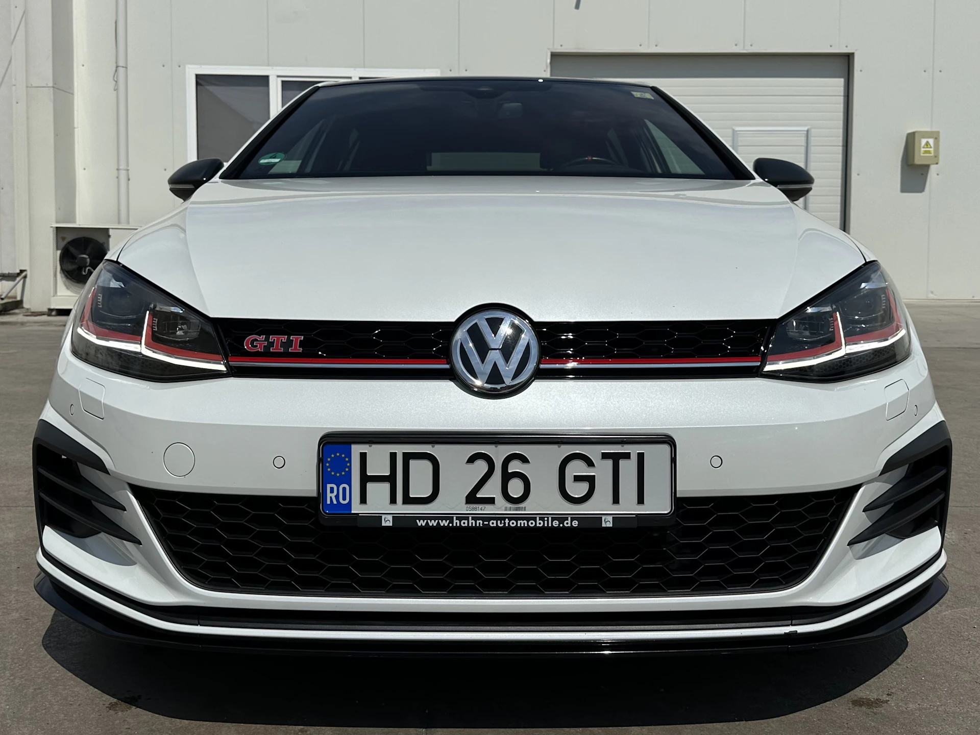 Car Image https://s3-gearspark.s3.amazonaws.com/uploads/user/100125/91f4e3f0409f45b1a5a5df8a2477925a.webp