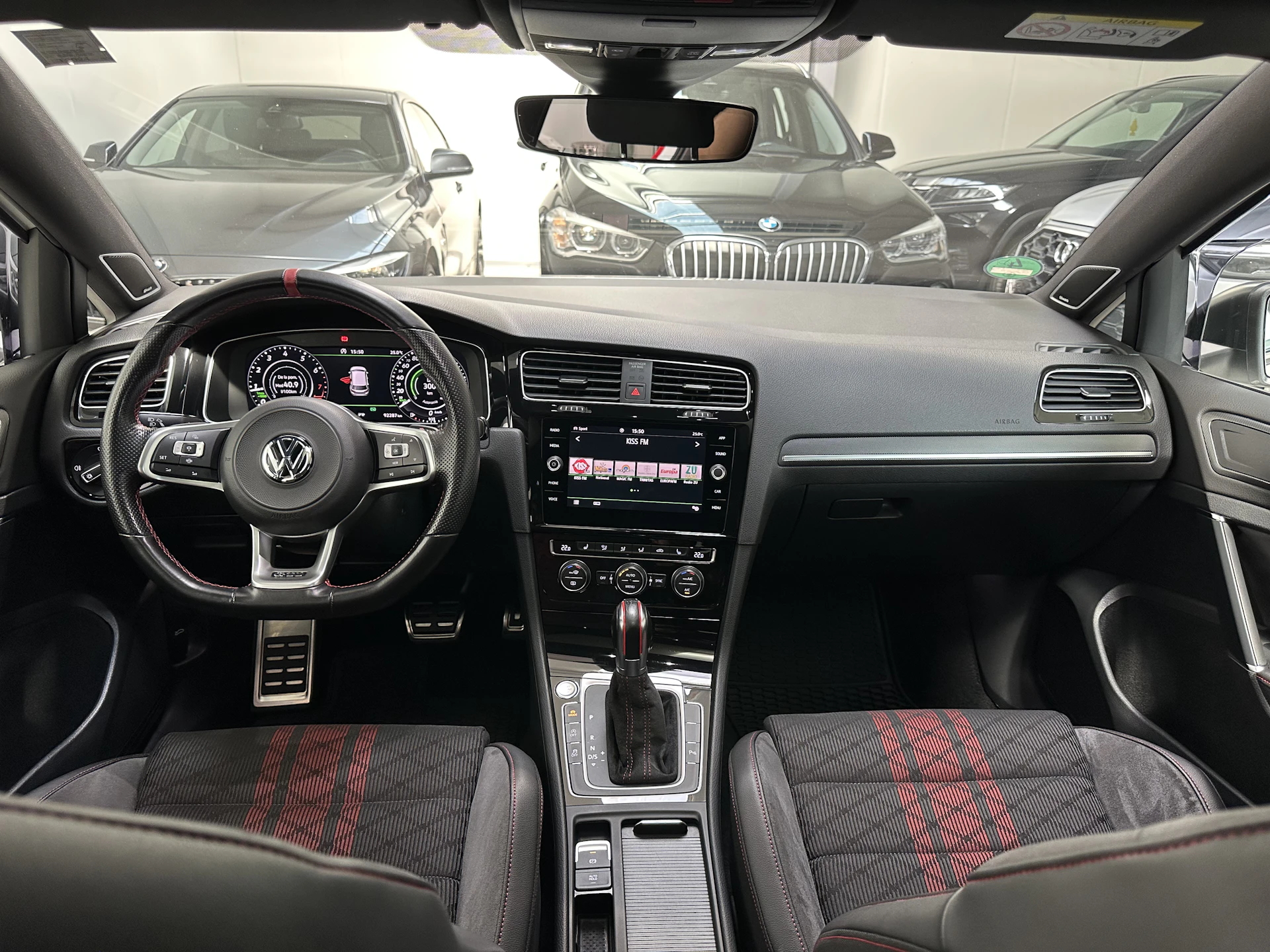 Car Image https://s3-gearspark.s3.amazonaws.com/uploads/user/100125/aaa68df3e0264c44a32b4d08b5a791ab.webp