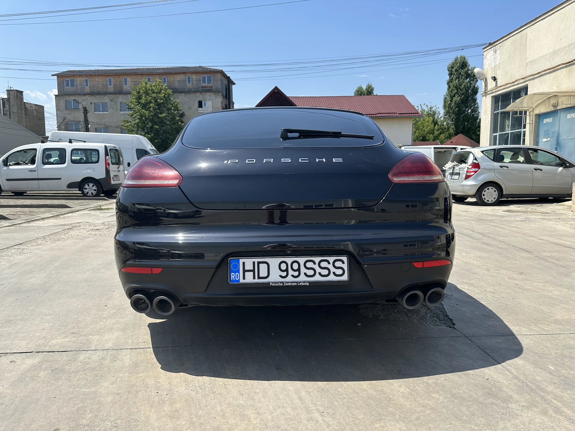 Car Image https://s3-gearspark.s3.amazonaws.com/uploads/user/100126/4ee728f32c0043dc8fc0d57e21cc3f13.webp